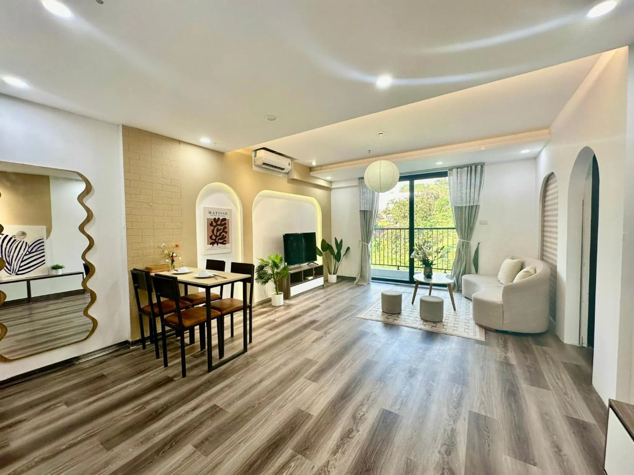 Seating area in Luxe Paradise Residence 76 To Ngoc Van