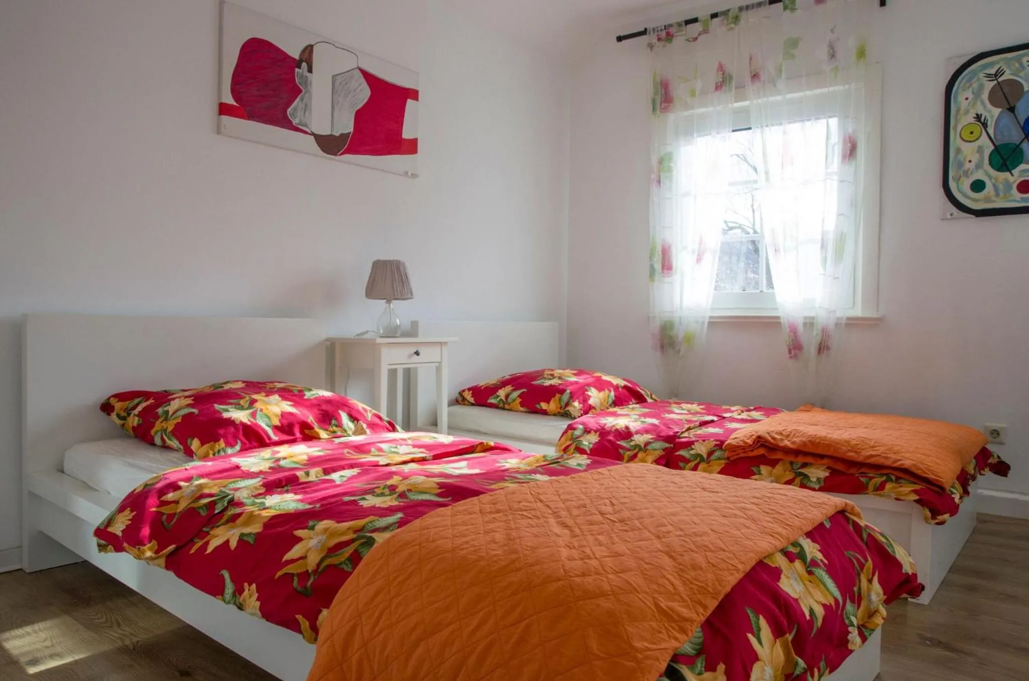 Bed in Tasca im Feui Apartments