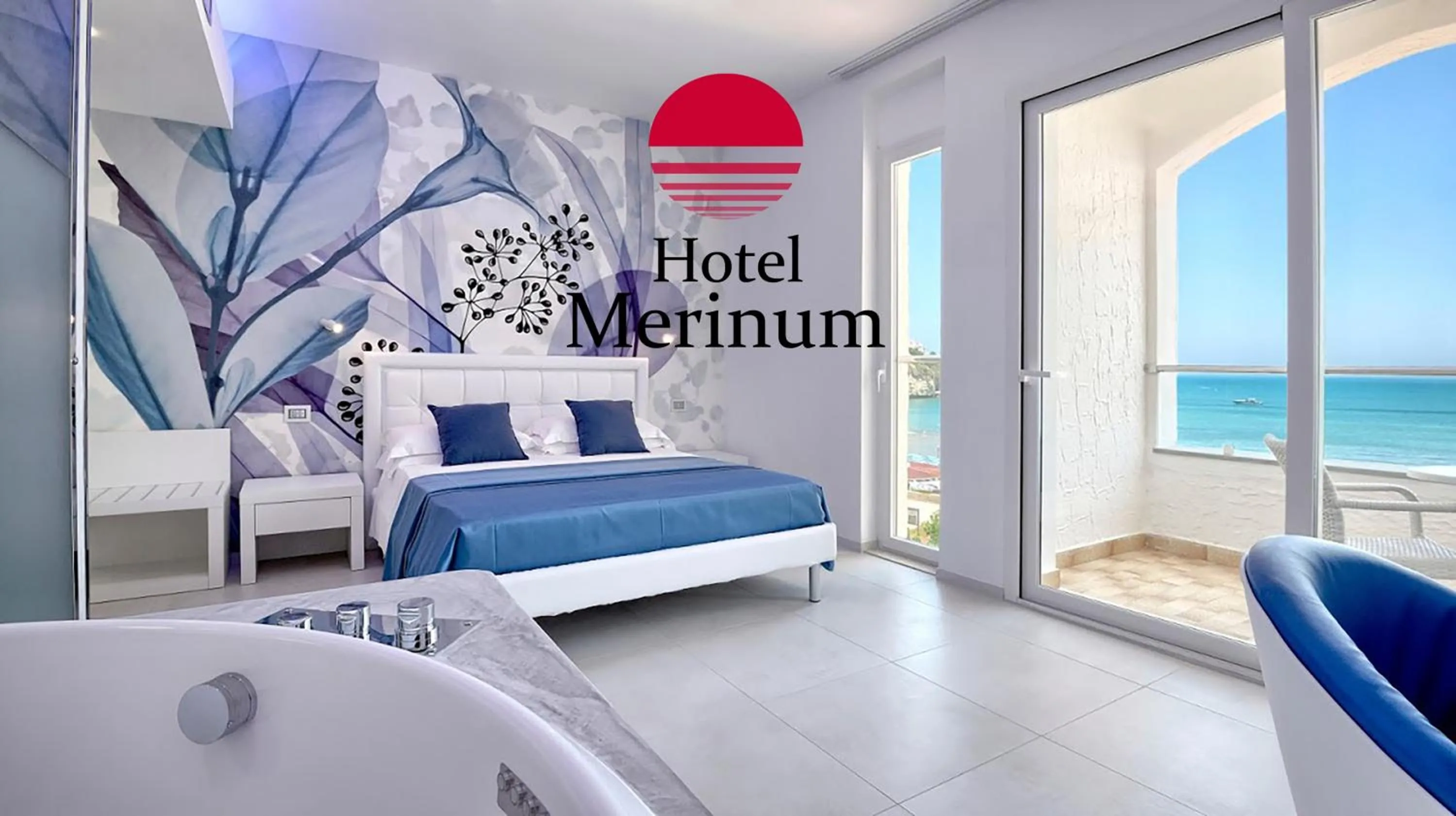 Hot Tub, Bed in Hotel Merinum