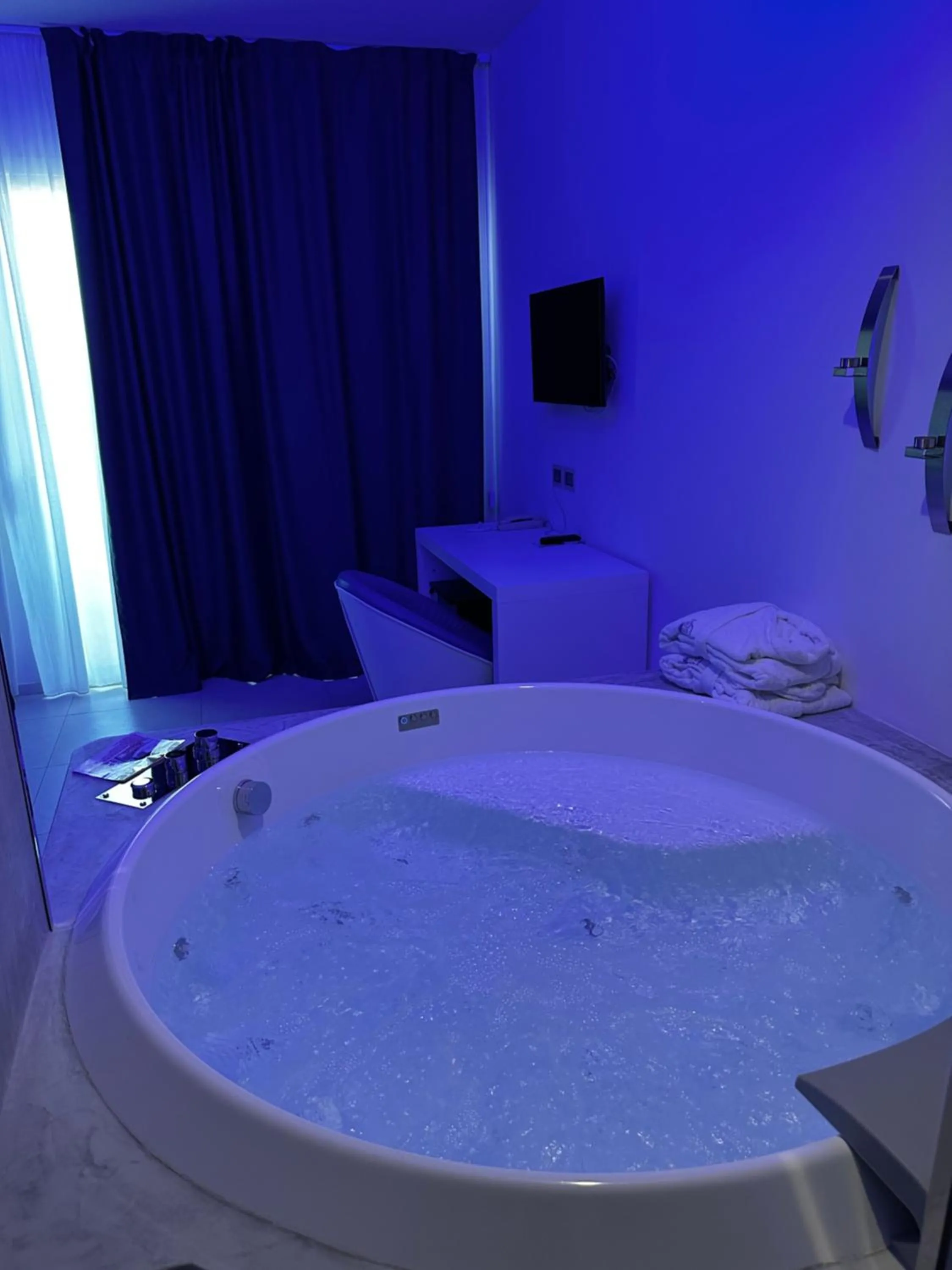 Hot Tub in Hotel Merinum