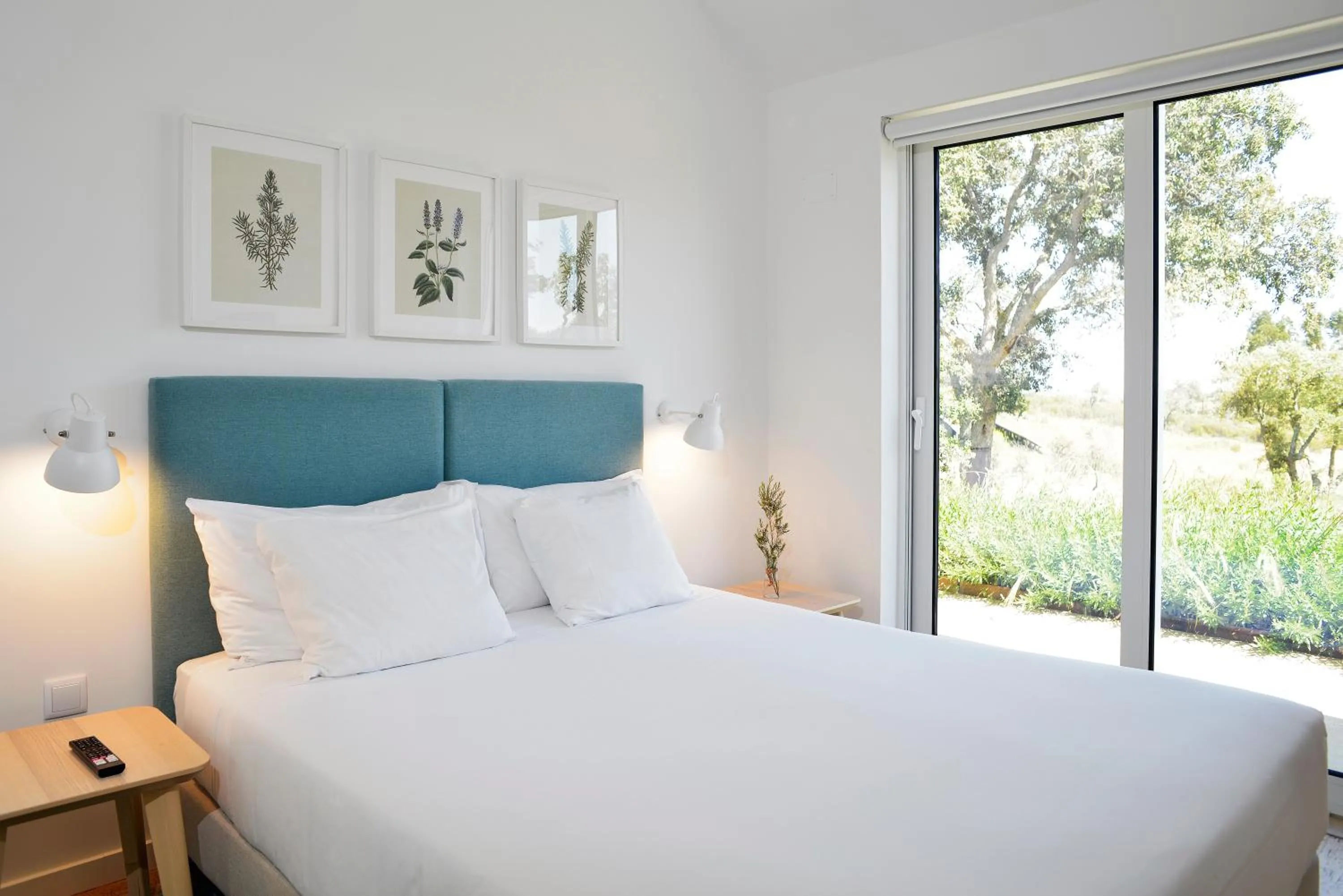 Bedroom, Bed in Sobreiras Alentejo Country Hotel - by Unlock Hotels