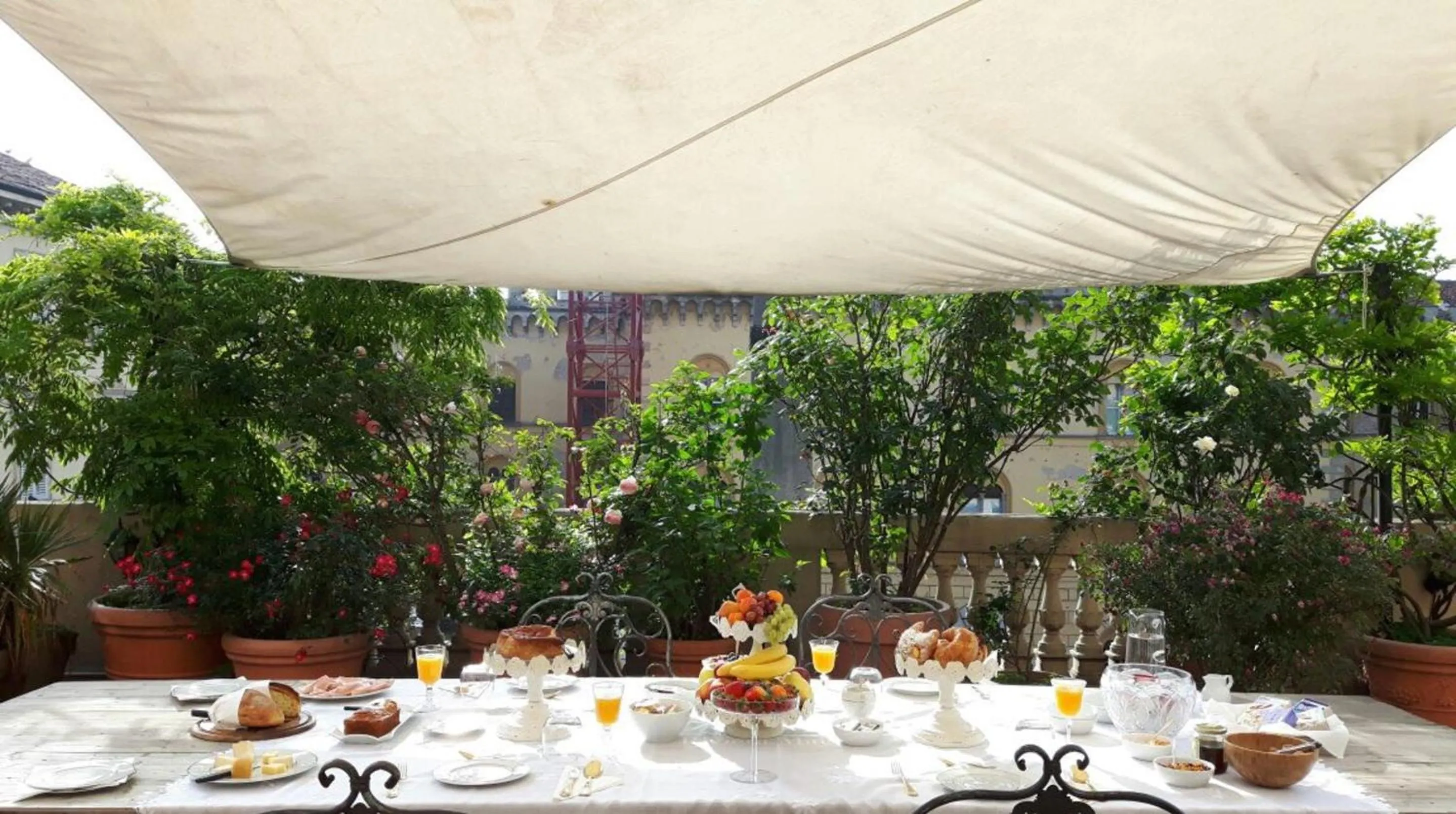 Patio in Arnaboldi Palace