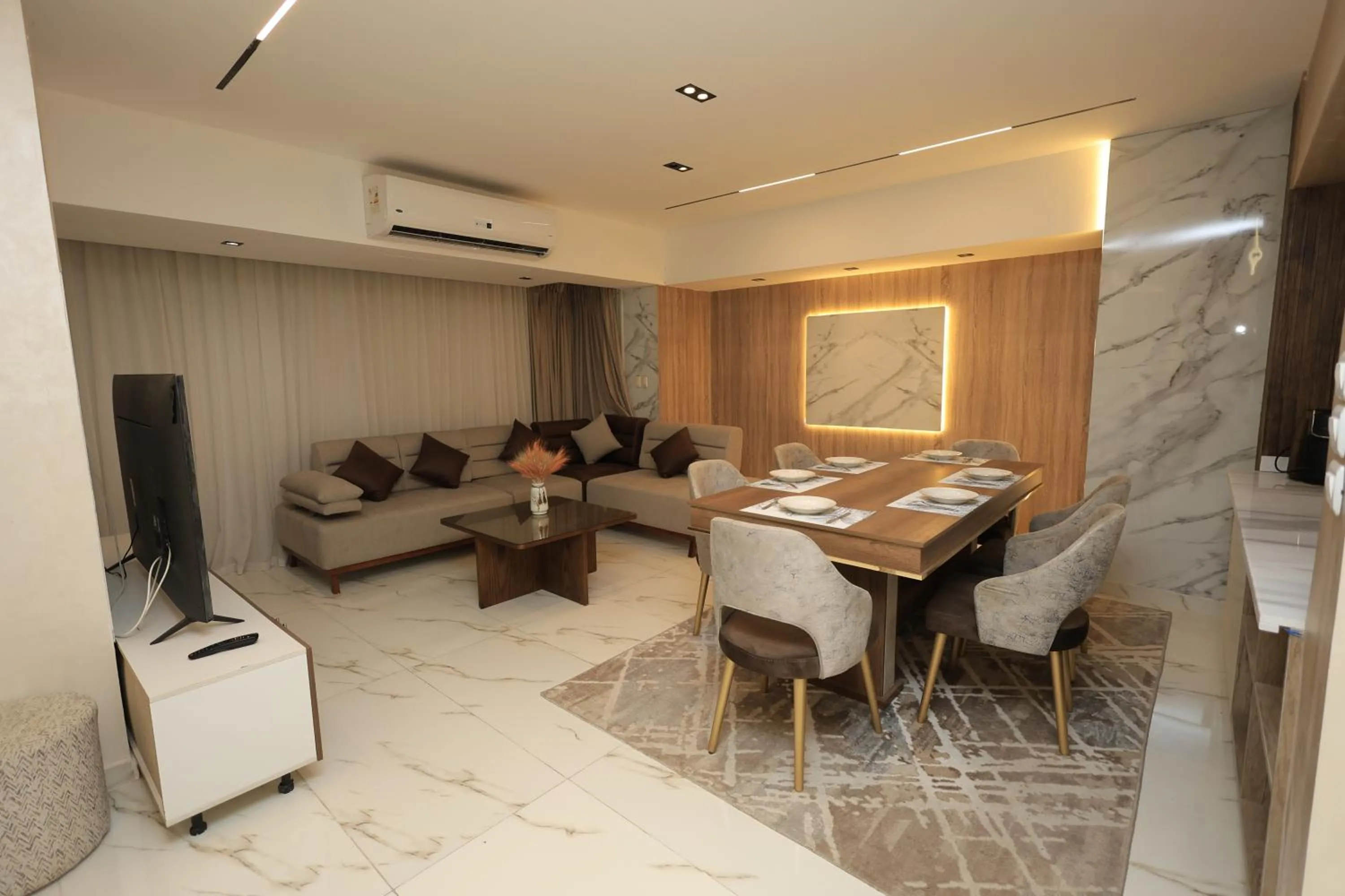 Luxury 3BR Modern with Nile View from All Rooms