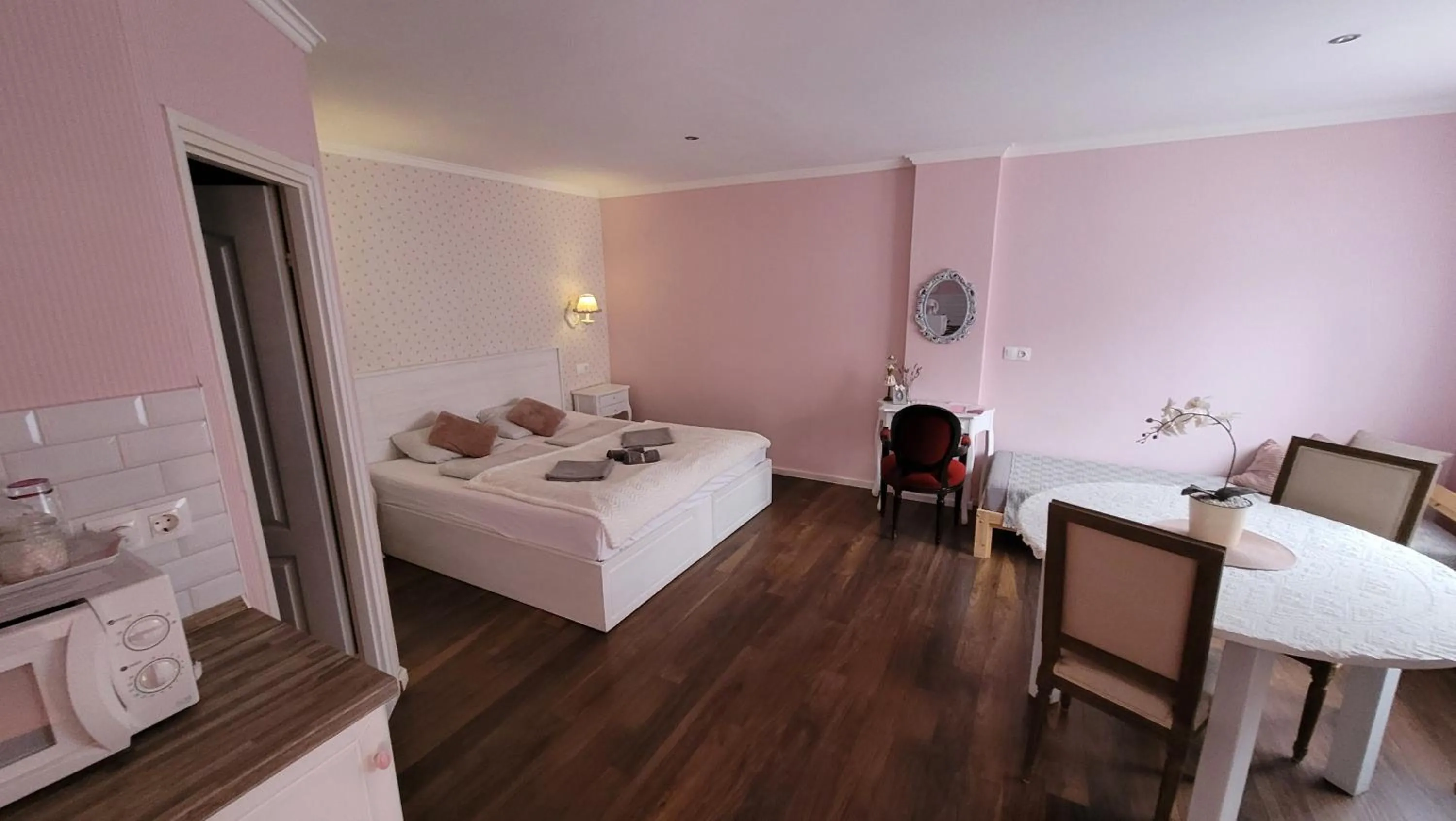 Photo of the whole room, Bed in Guest House Romantika Panzio