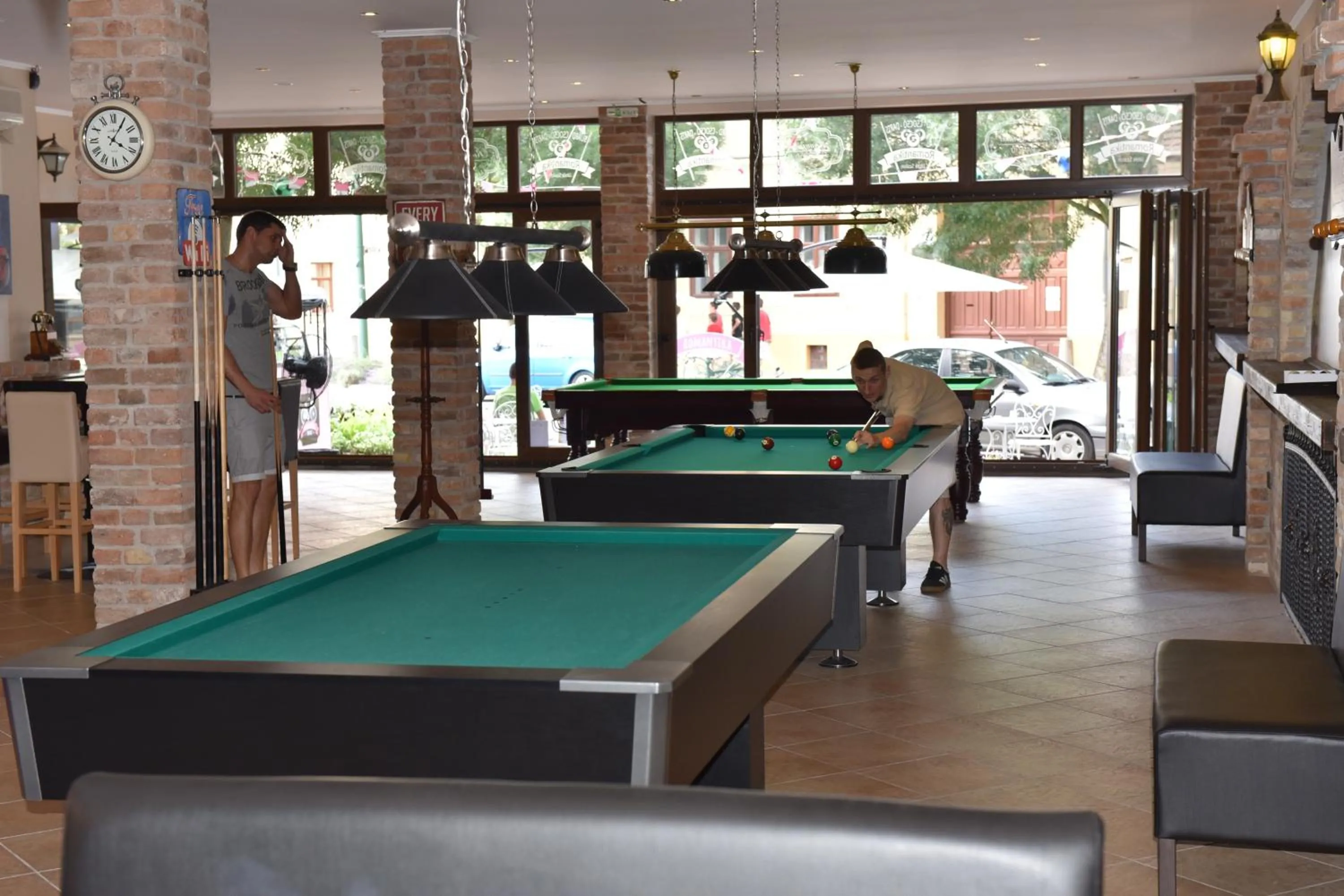 Billiard in Guest House Romantika Panzio