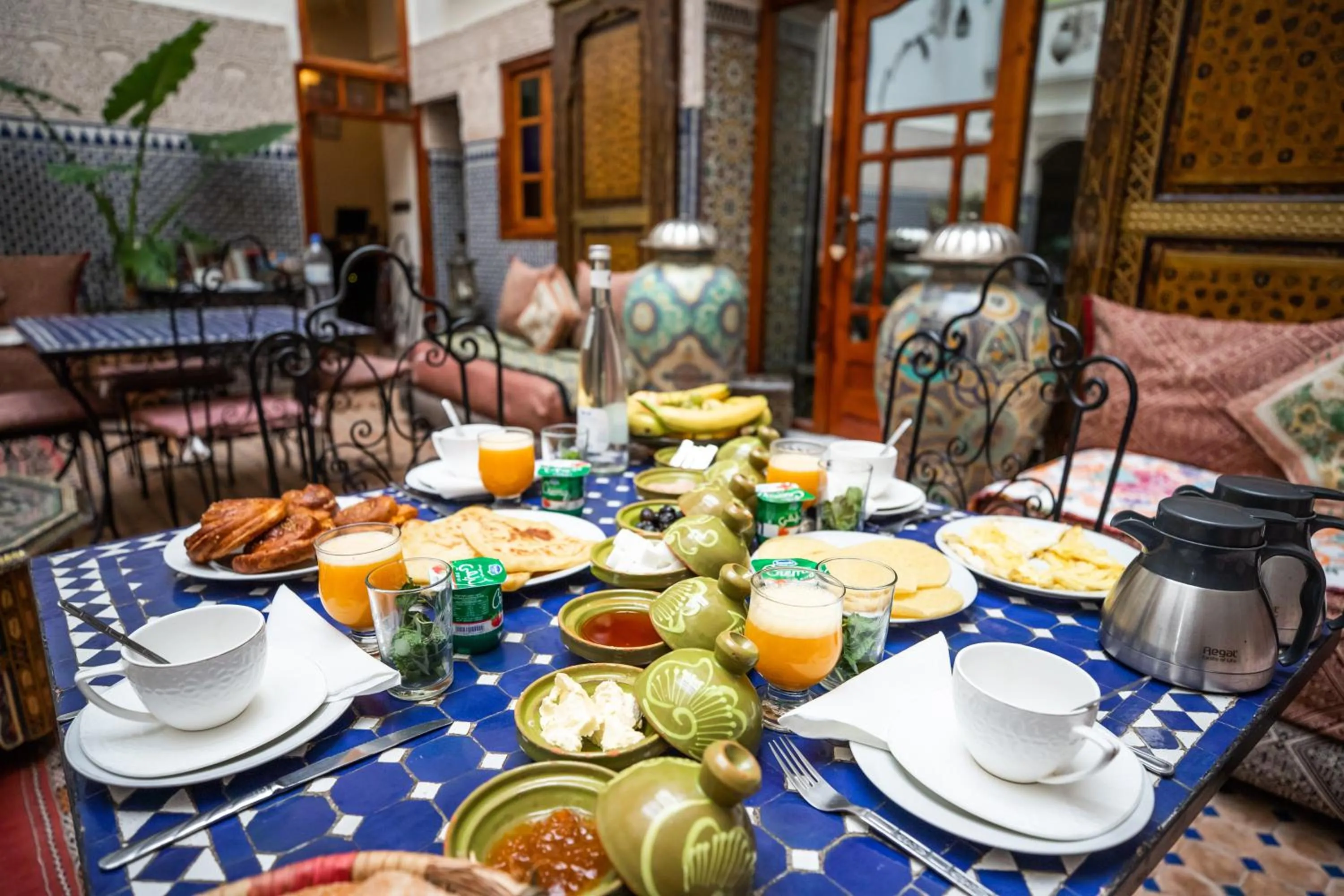 Food and drinks in Riad Dar Tahri & SPA