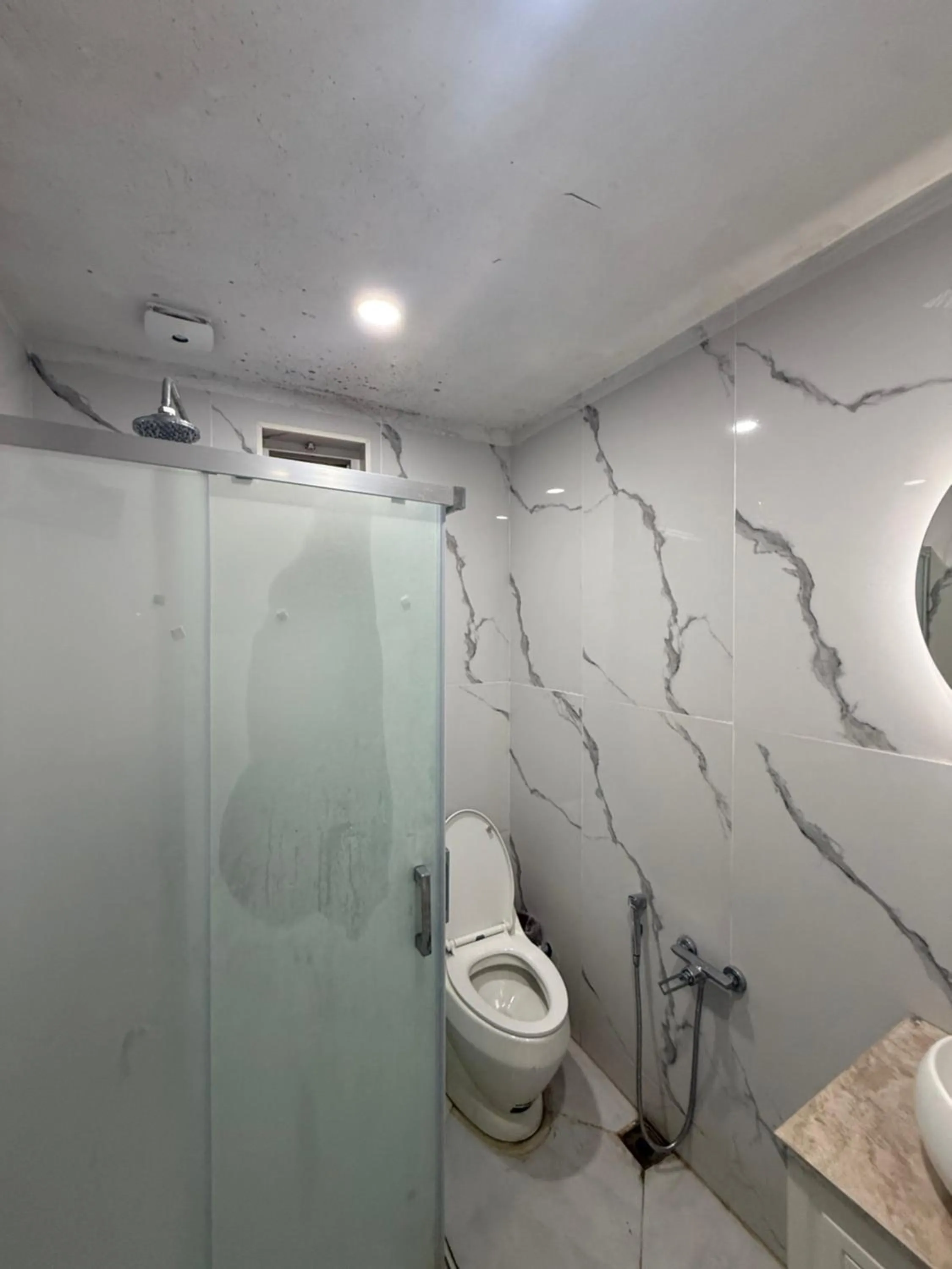 Shower in Rova Hostel