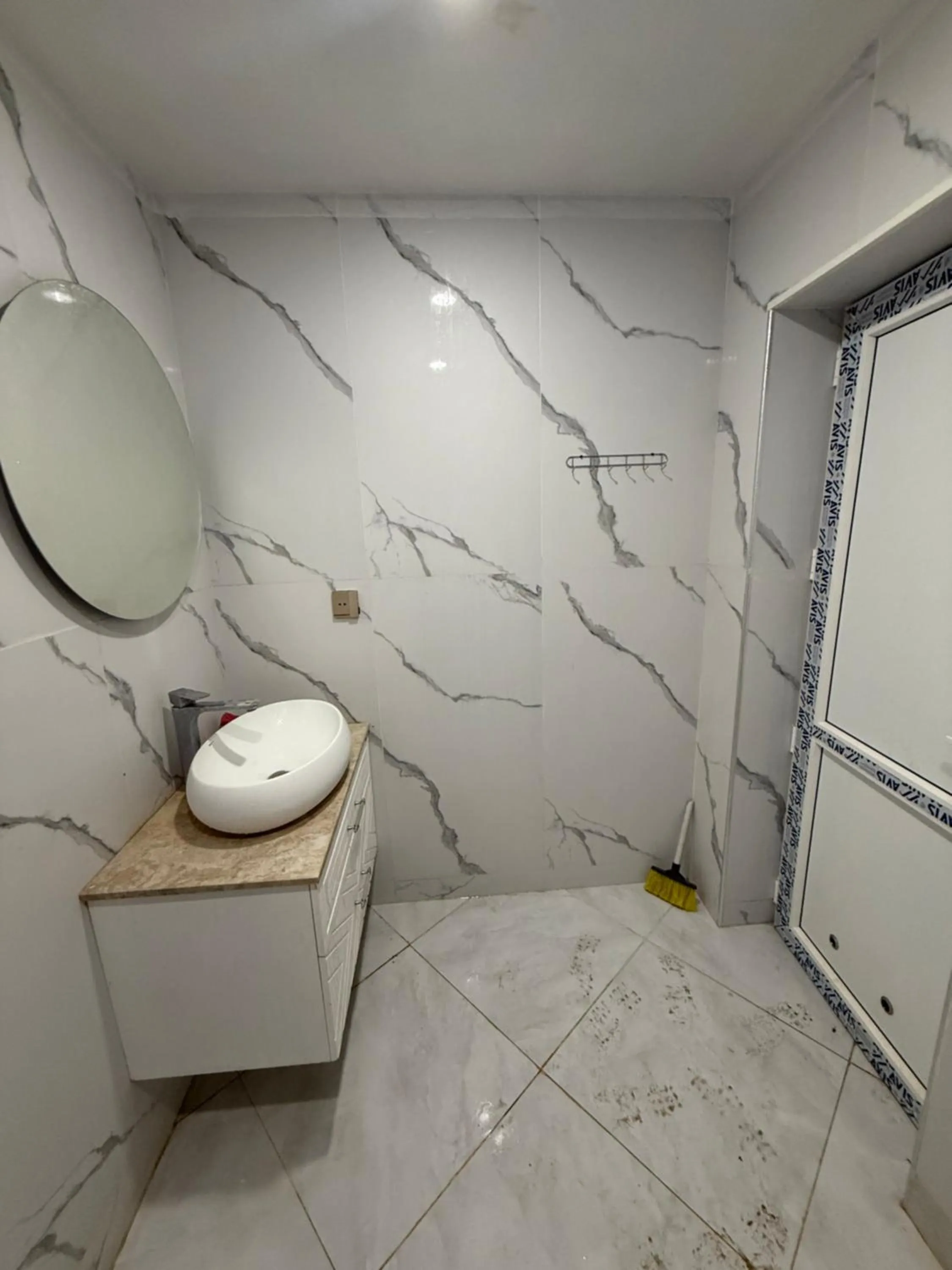 Shower in Rova Hostel