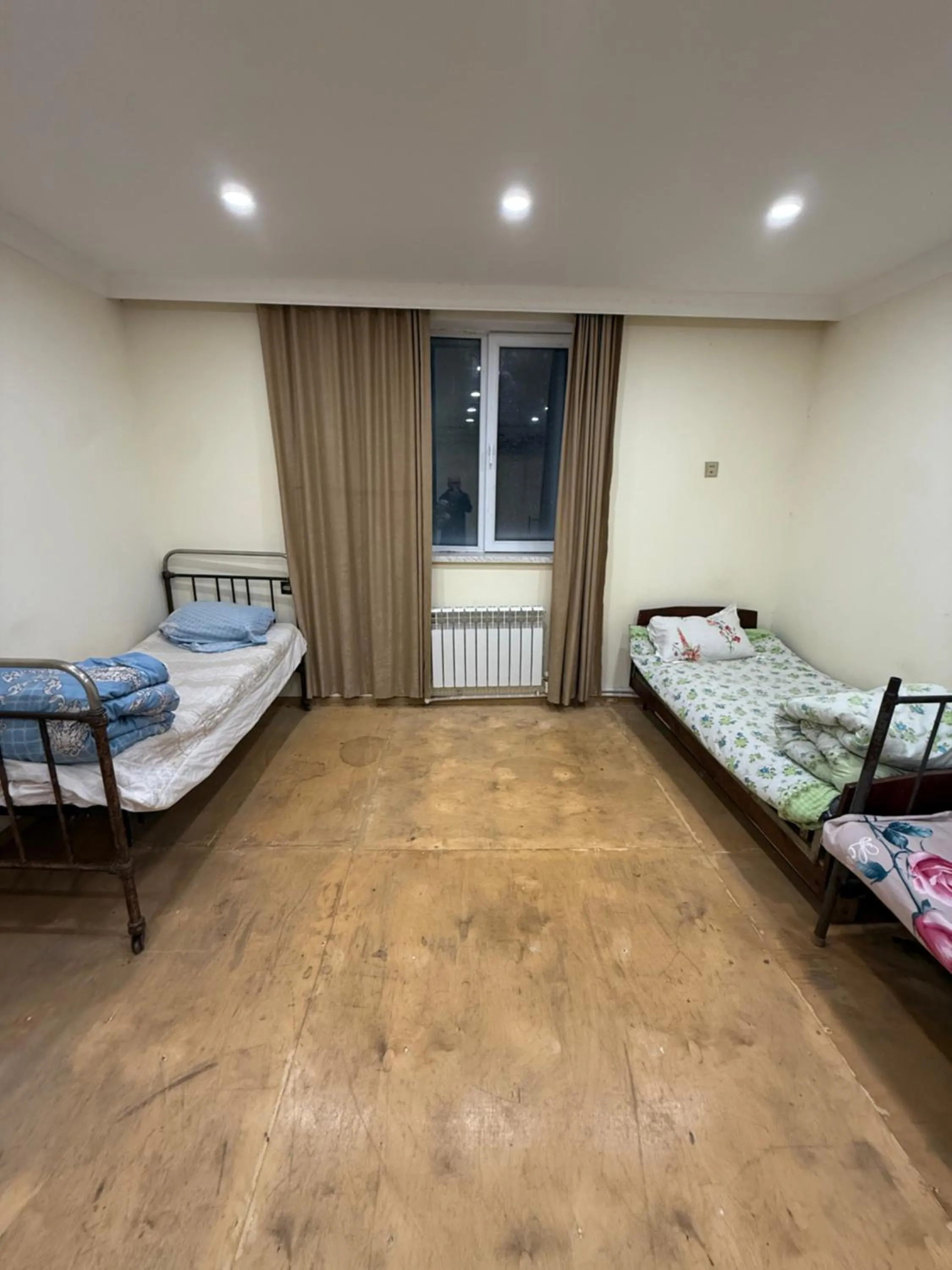 Bedroom, Bed in Rova Hostel