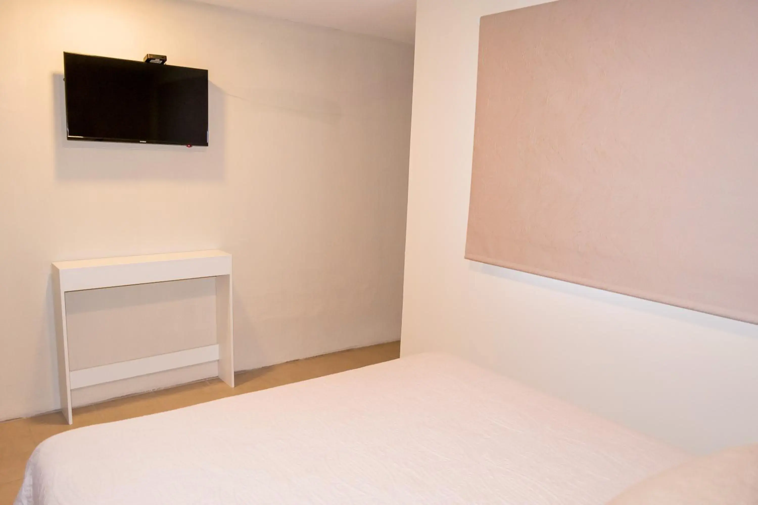 Communal lounge/ TV room, Bed in Casa Aurora Communal lounge/ TV room, Bed in Casa Aurora