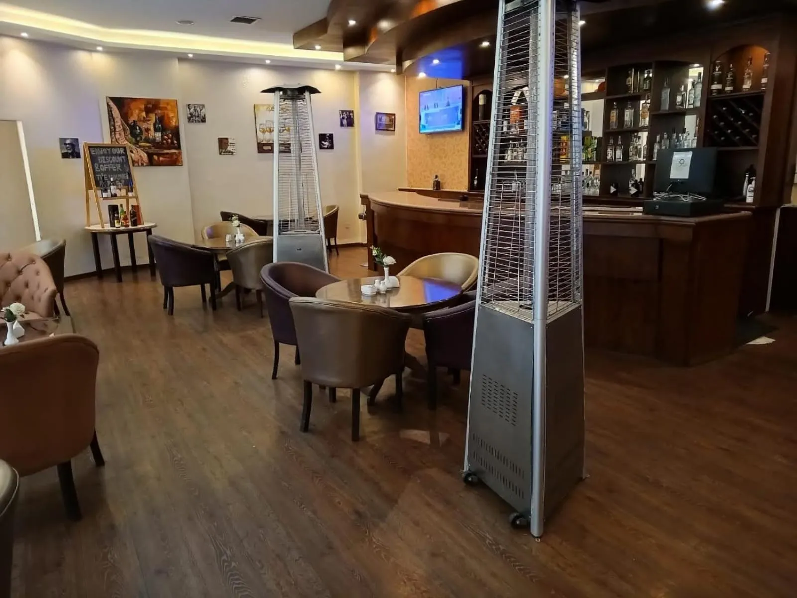 Lounge or bar in The Signature Hotel Amman