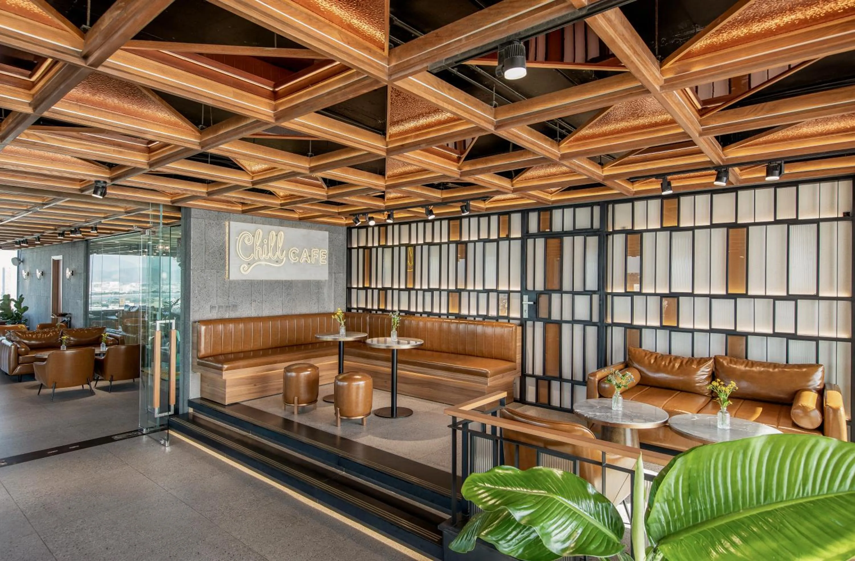 Lounge or bar in PHUC LONG LUXURY Danang