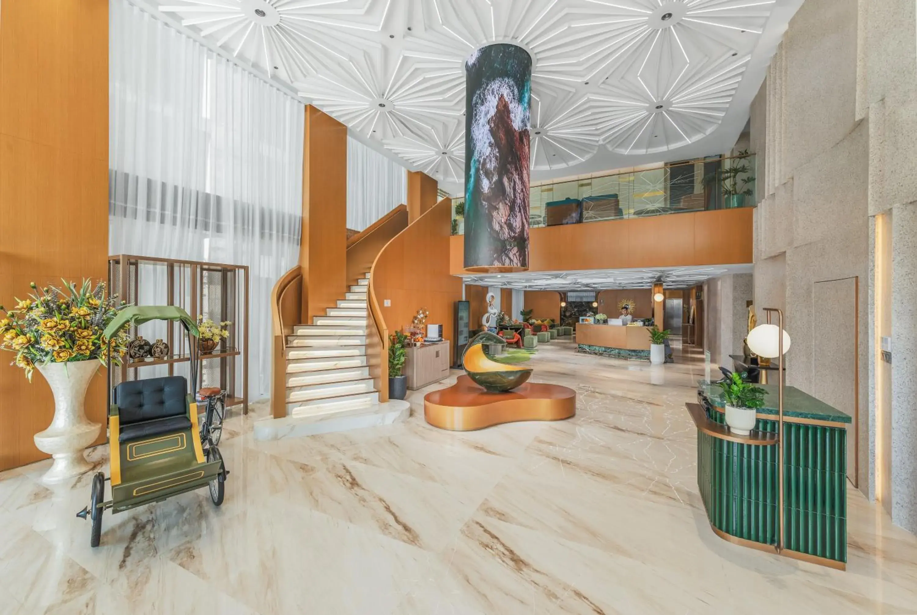 Lobby or reception in PHUC LONG LUXURY Danang Lobby or reception in PHUC LONG LUXURY Danang