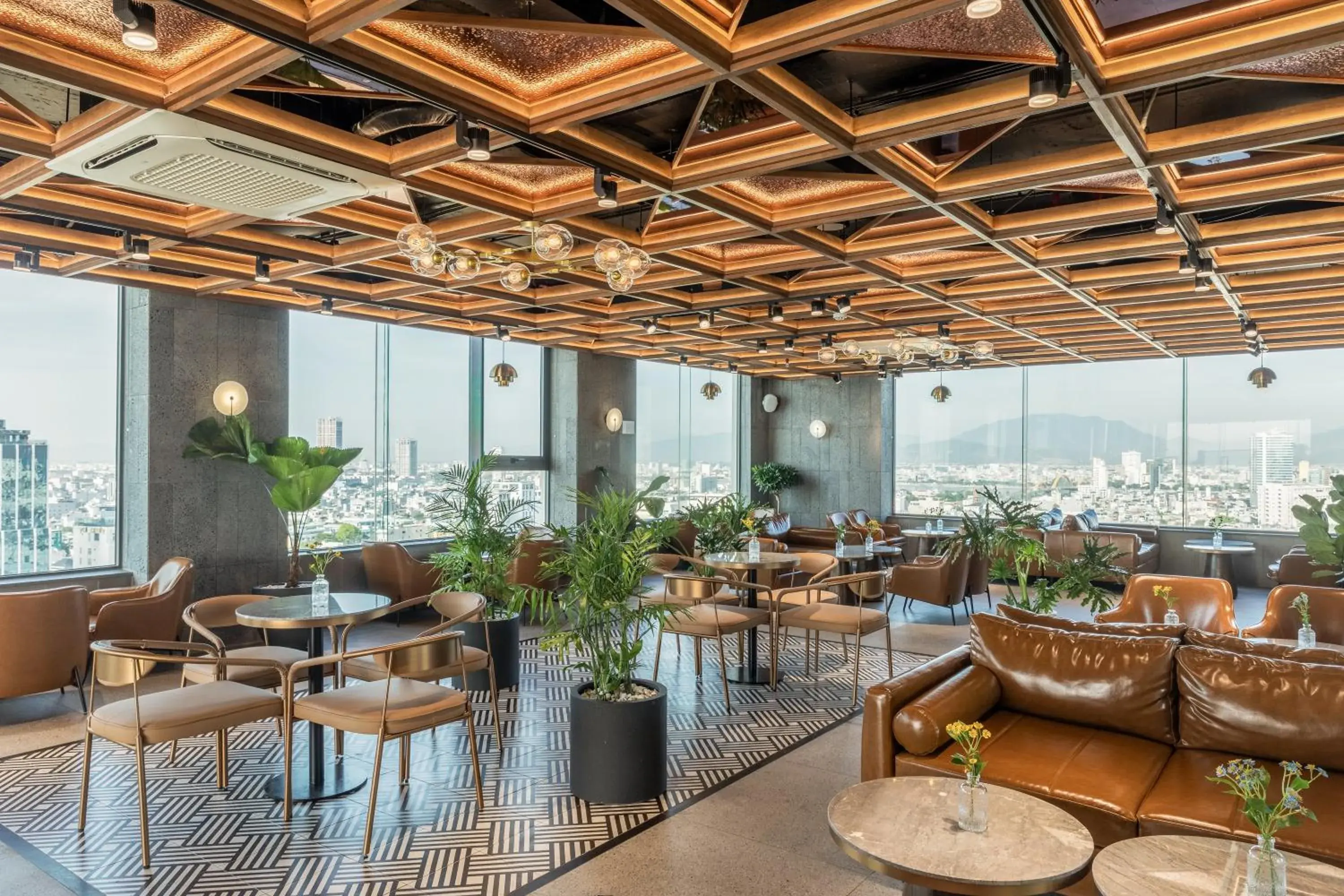 Lounge or bar in PHUC LONG LUXURY Danang Lounge or bar in PHUC LONG LUXURY Danang