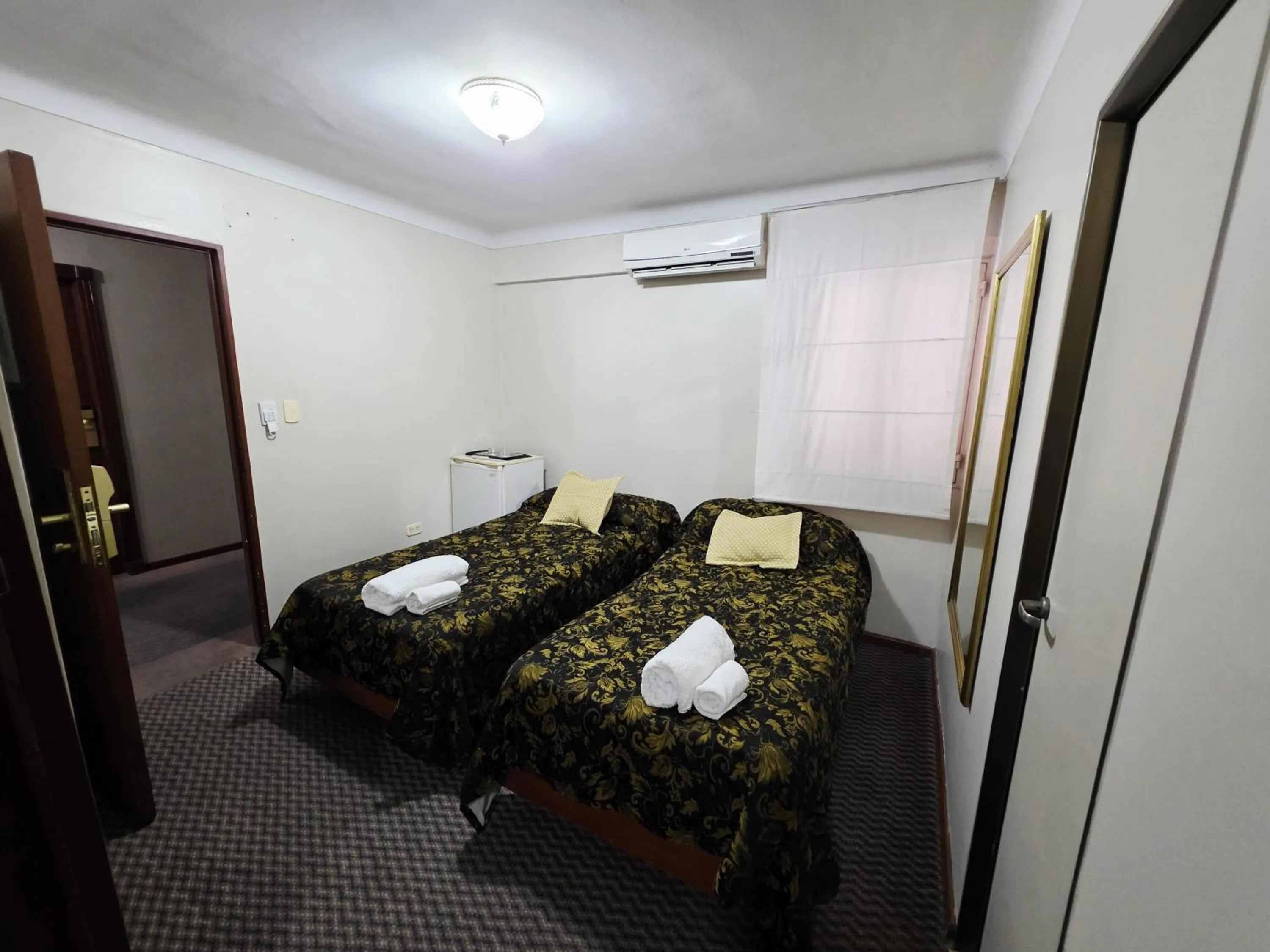 Bed in Hotel Presidente