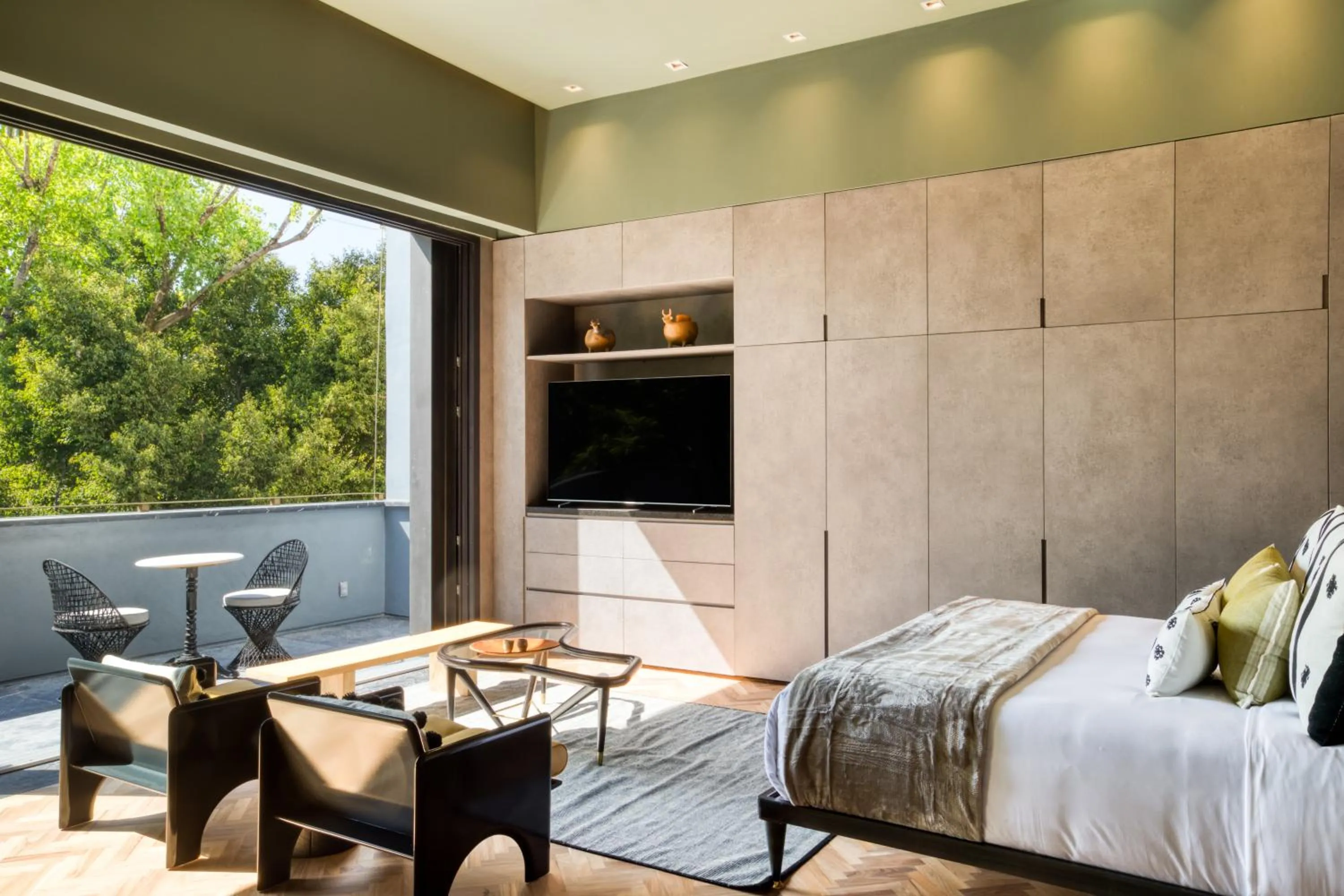 TV and multimedia, Bed in El Alfonsa