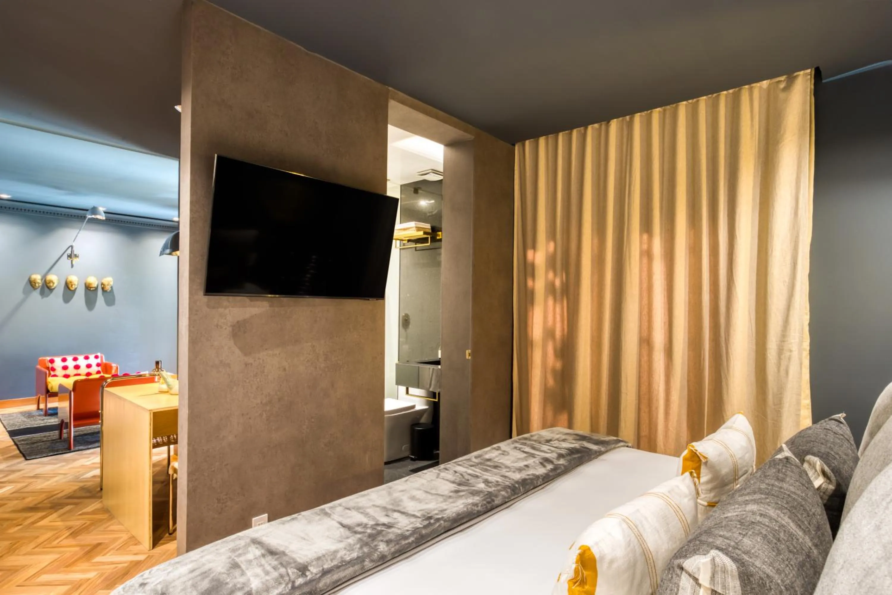 TV and multimedia, Bed in El Alfonsa