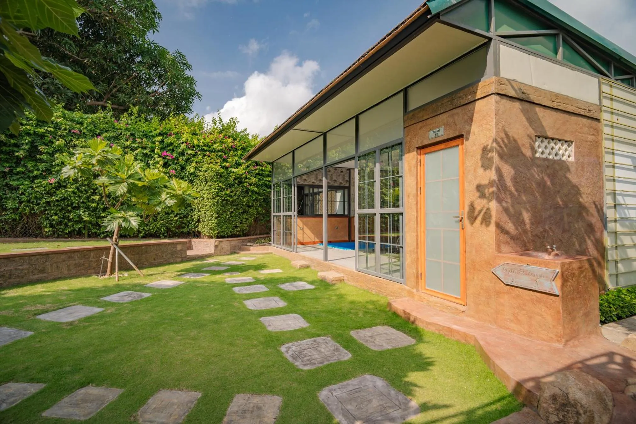 Garden in Green Oasis Nha Trang Resort