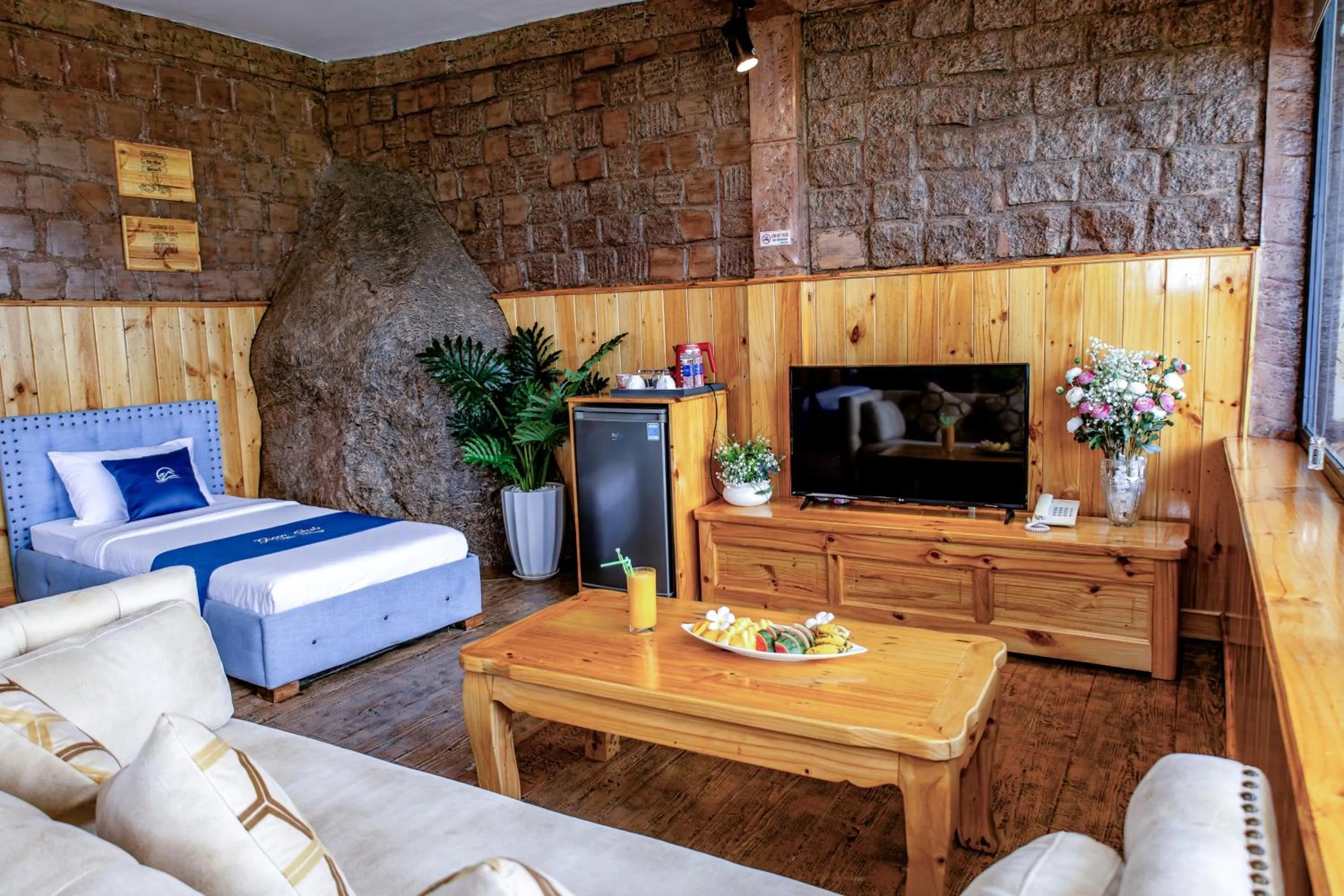 Photo of the whole room in Green Oasis Nha Trang Resort