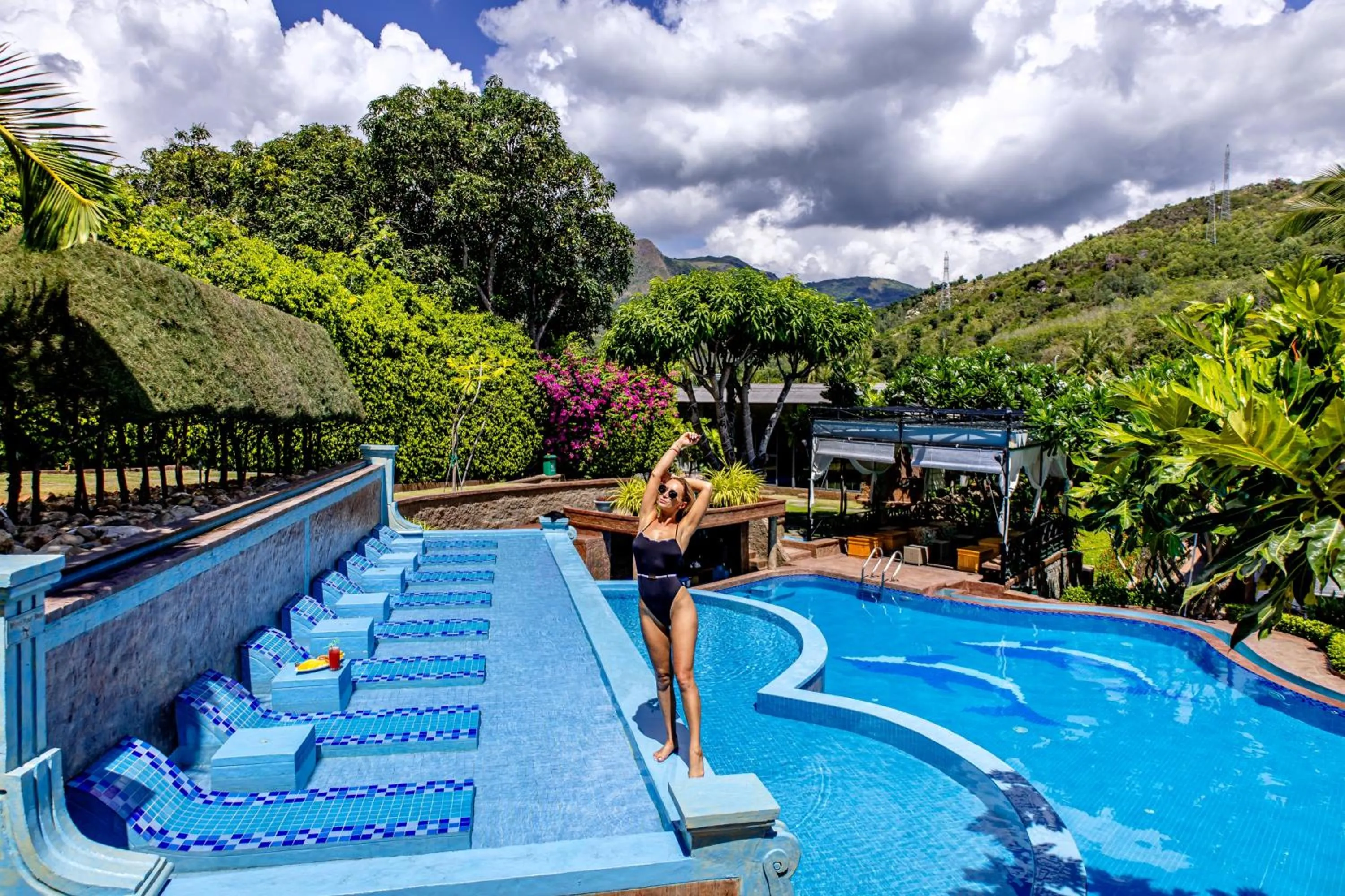 Swimming pool in Green Oasis Nha Trang Resort