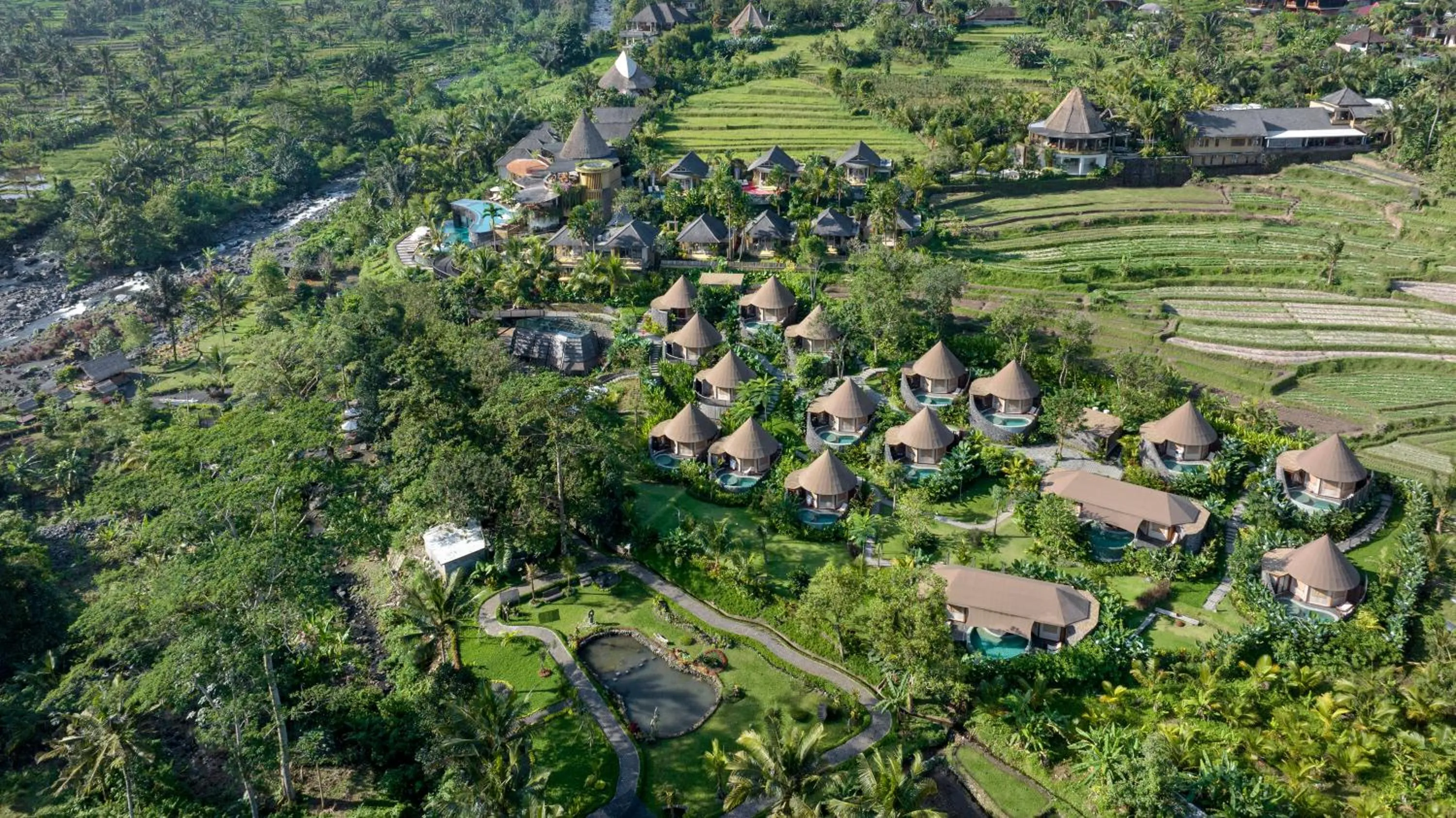 Property building in The Wapa Lux Tent