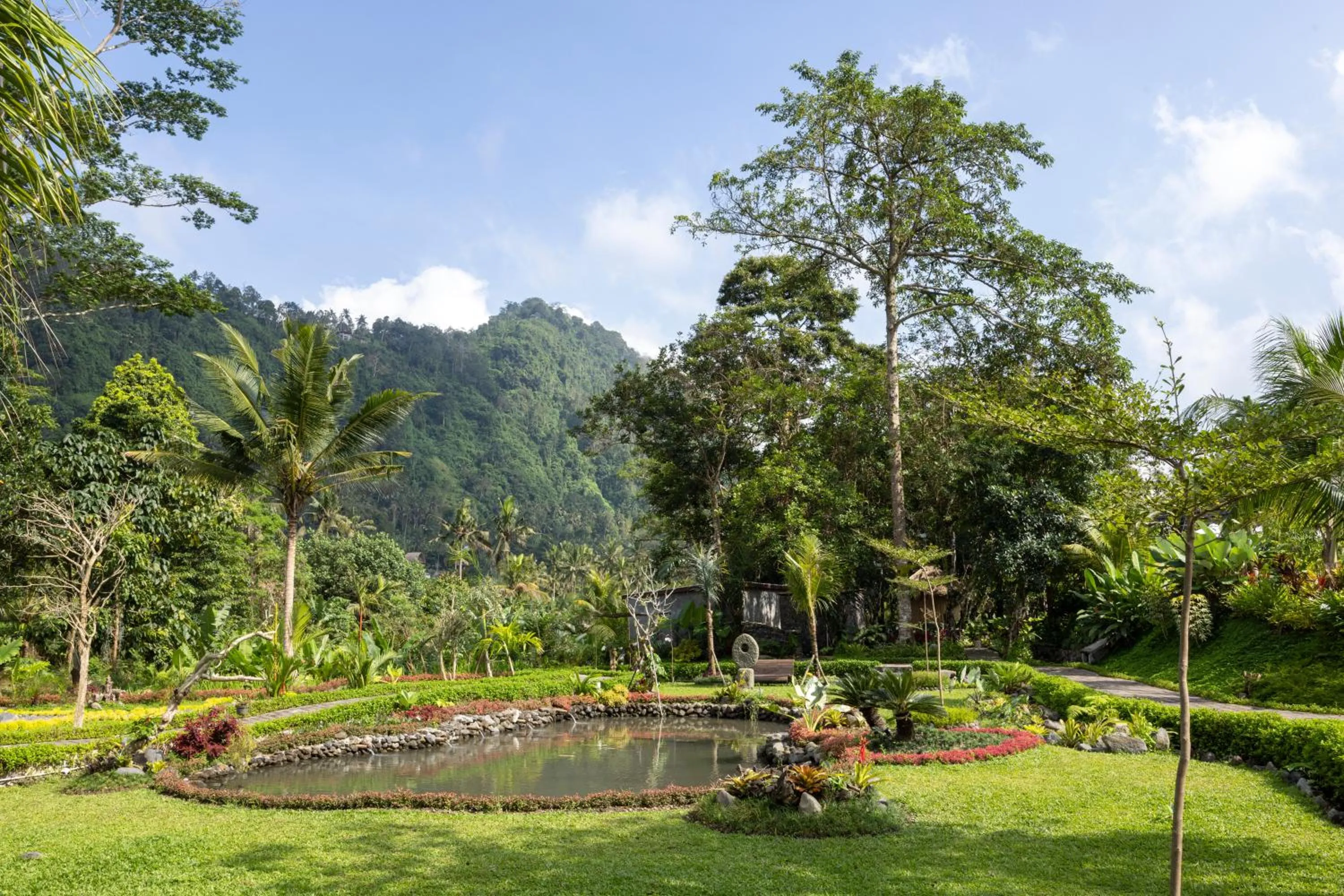 Garden view in The Wapa Lux Tent