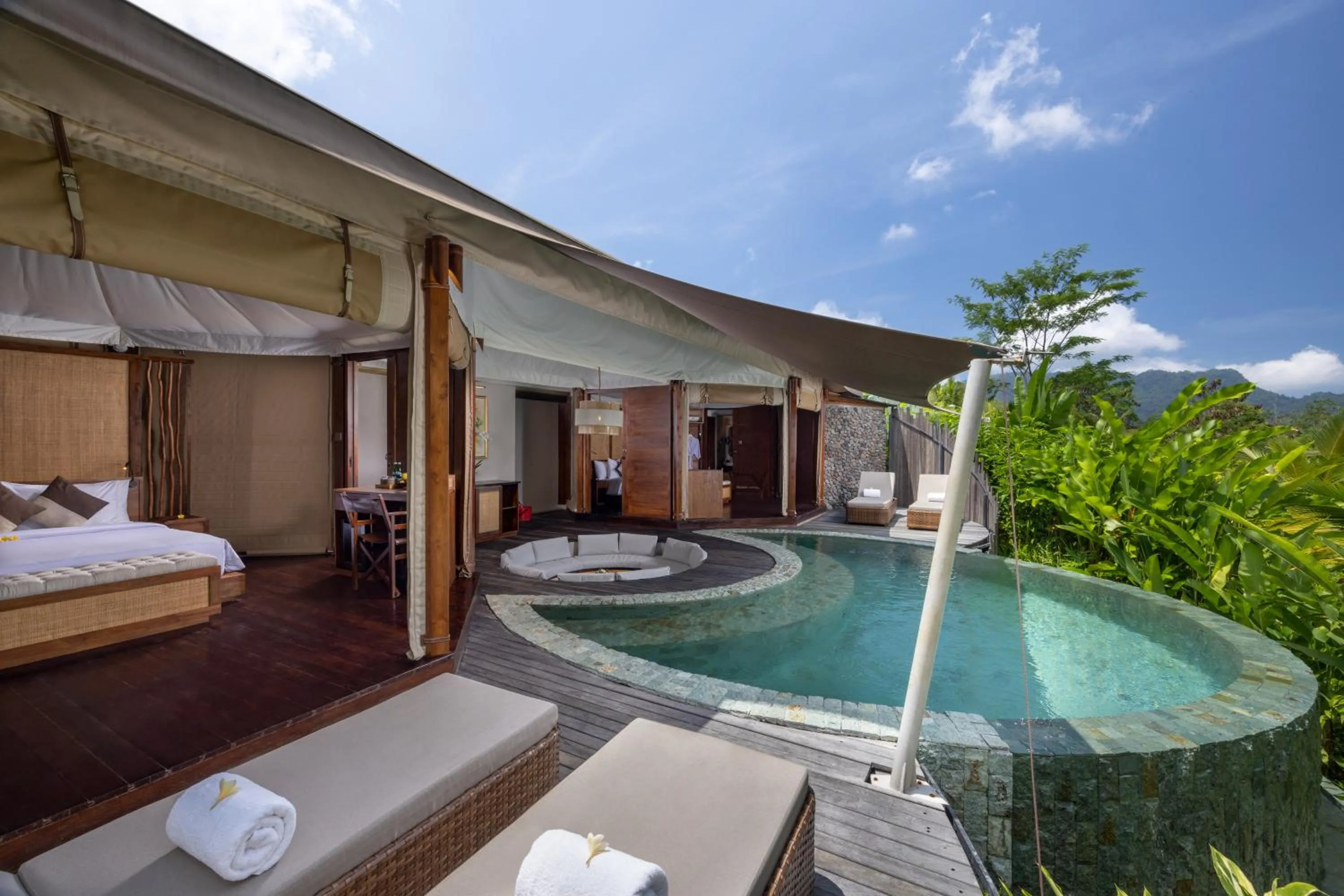 Swimming pool in The Wapa Lux Tent