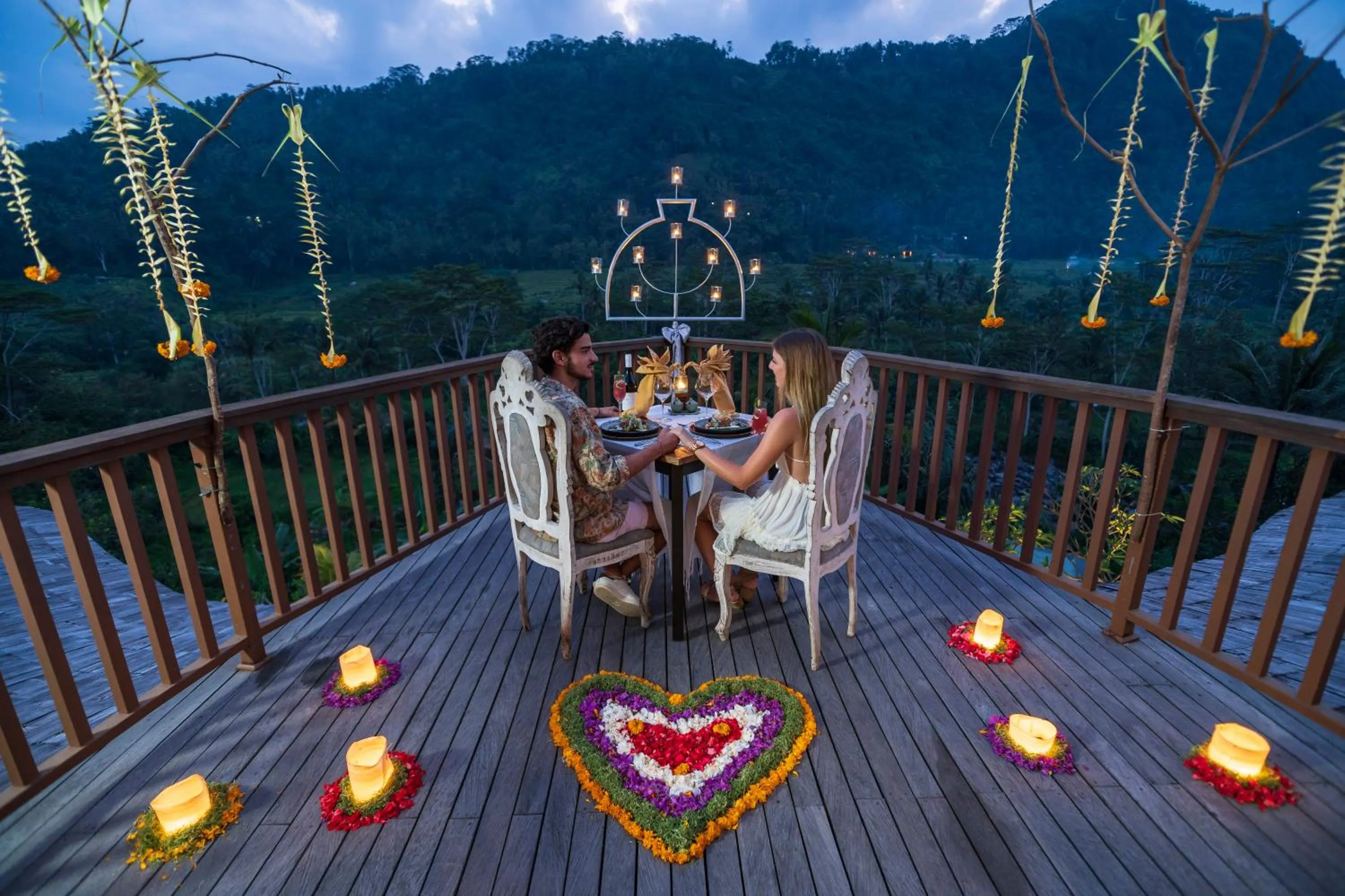 Dinner in The Wapa Lux Tent