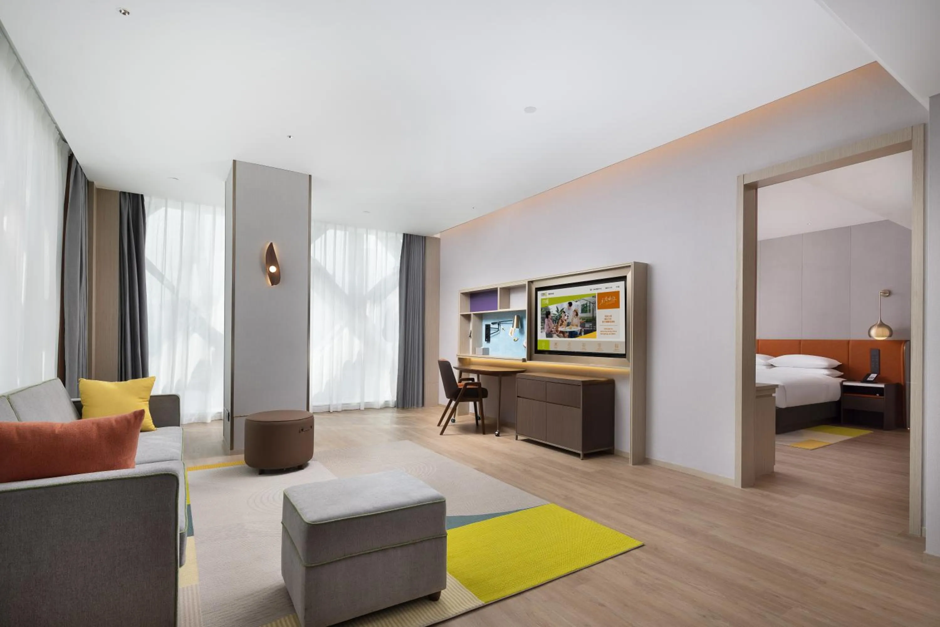 Photo of the whole room, Bed in Home2 Suite by Hilton Chongqing Wanzhou