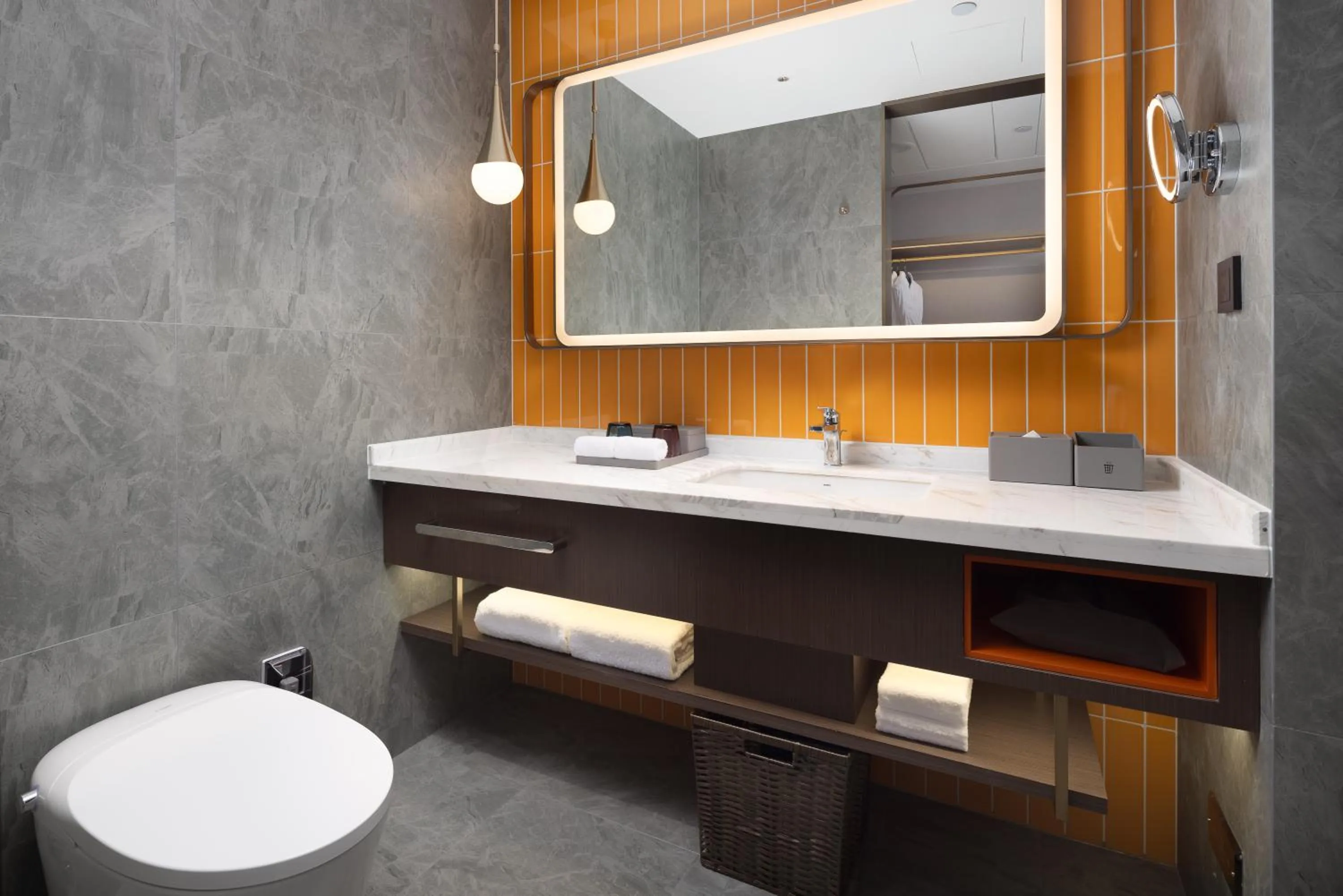 Toilet in Home2 Suite by Hilton Chongqing Wanzhou