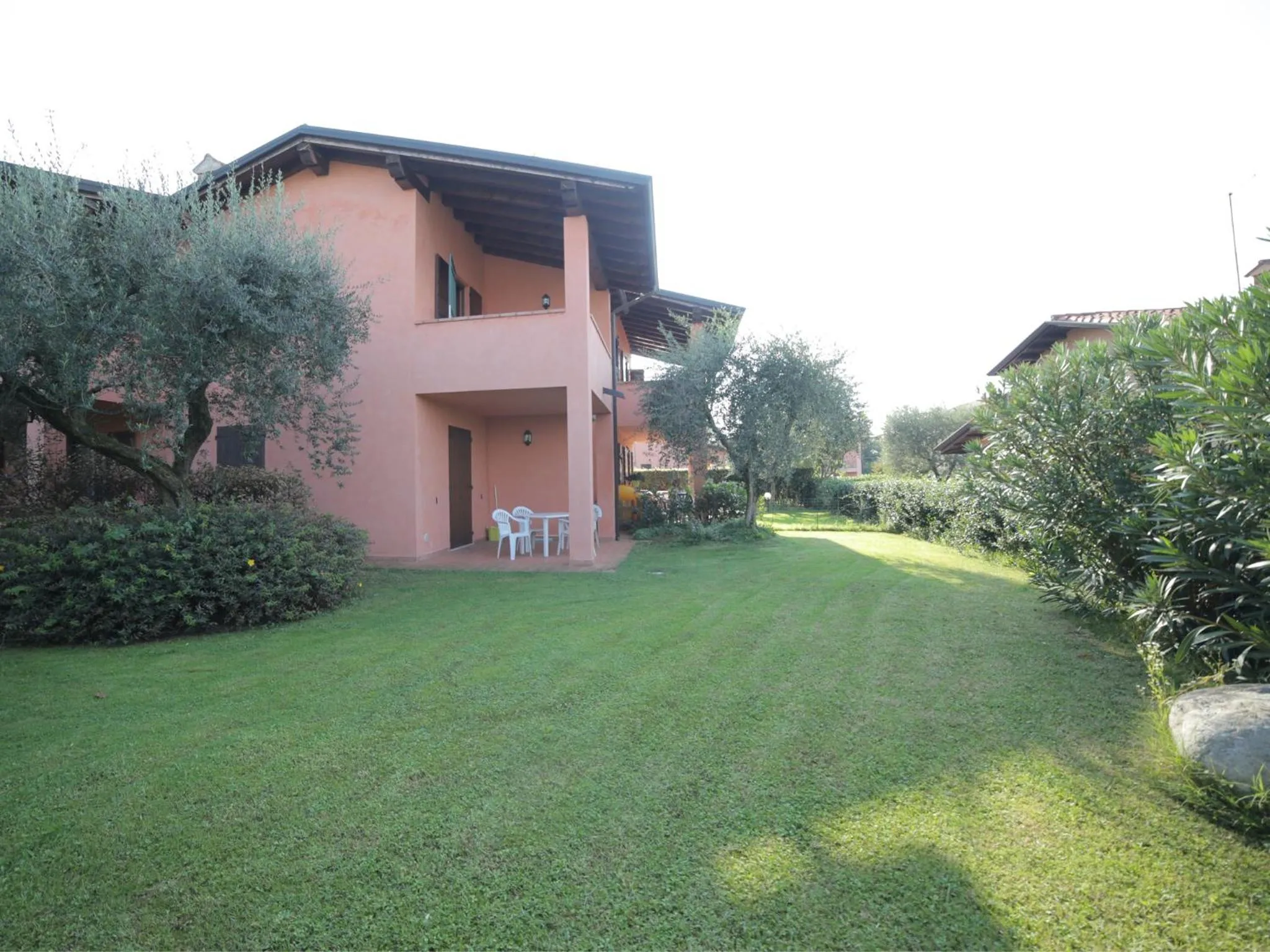 Spring in BellaSirmione Holiday Apartments