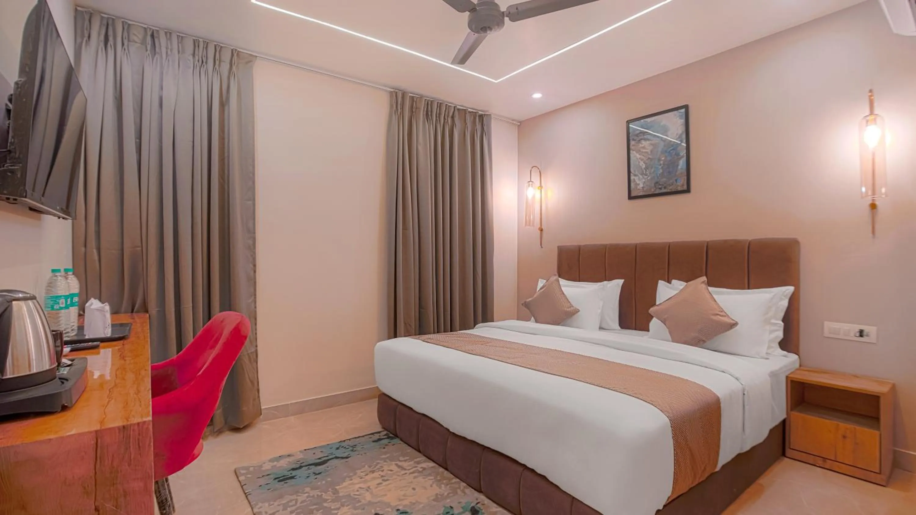 Bedroom, Bed in Perfectstayz Premium Varanasi