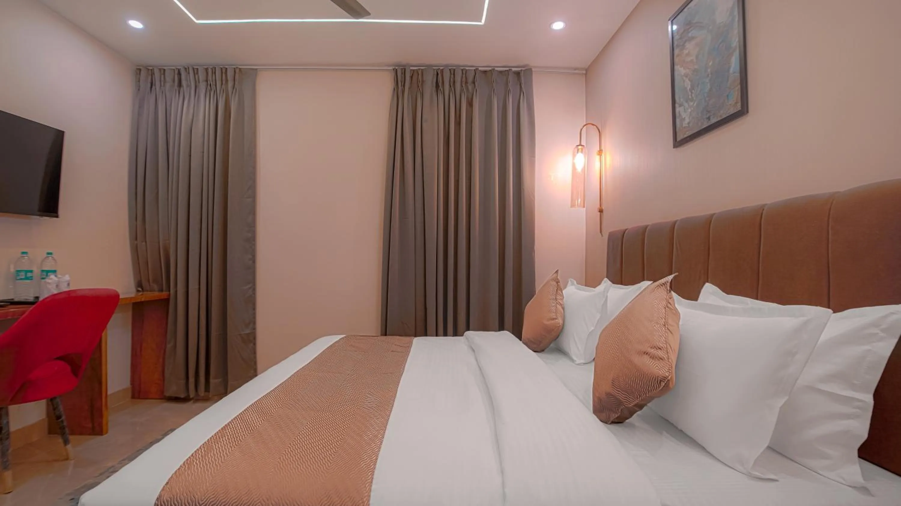 Bedroom, Bed in Perfectstayz Premium Varanasi