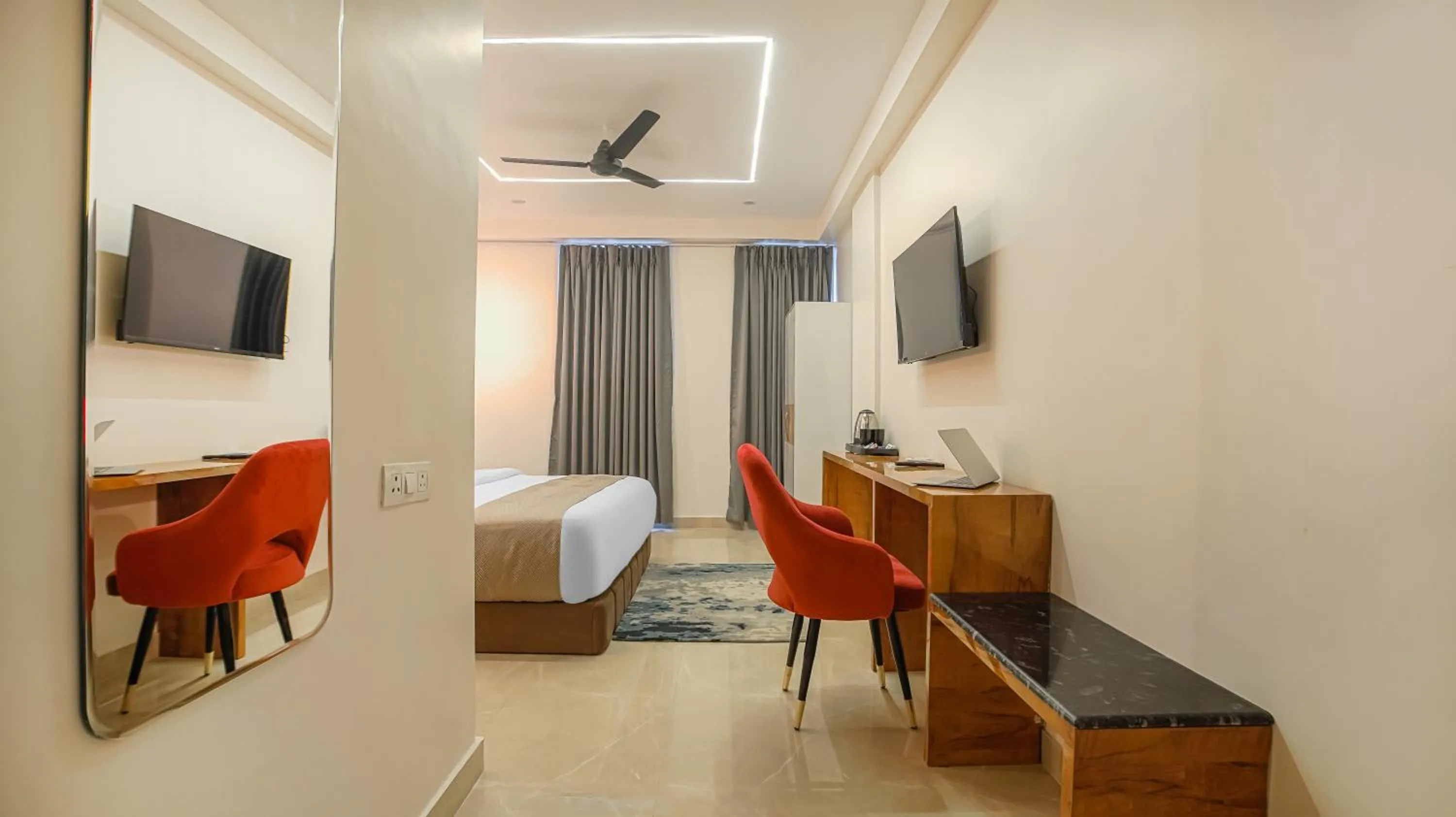 Bedroom, Bed in Perfectstayz Premium Varanasi