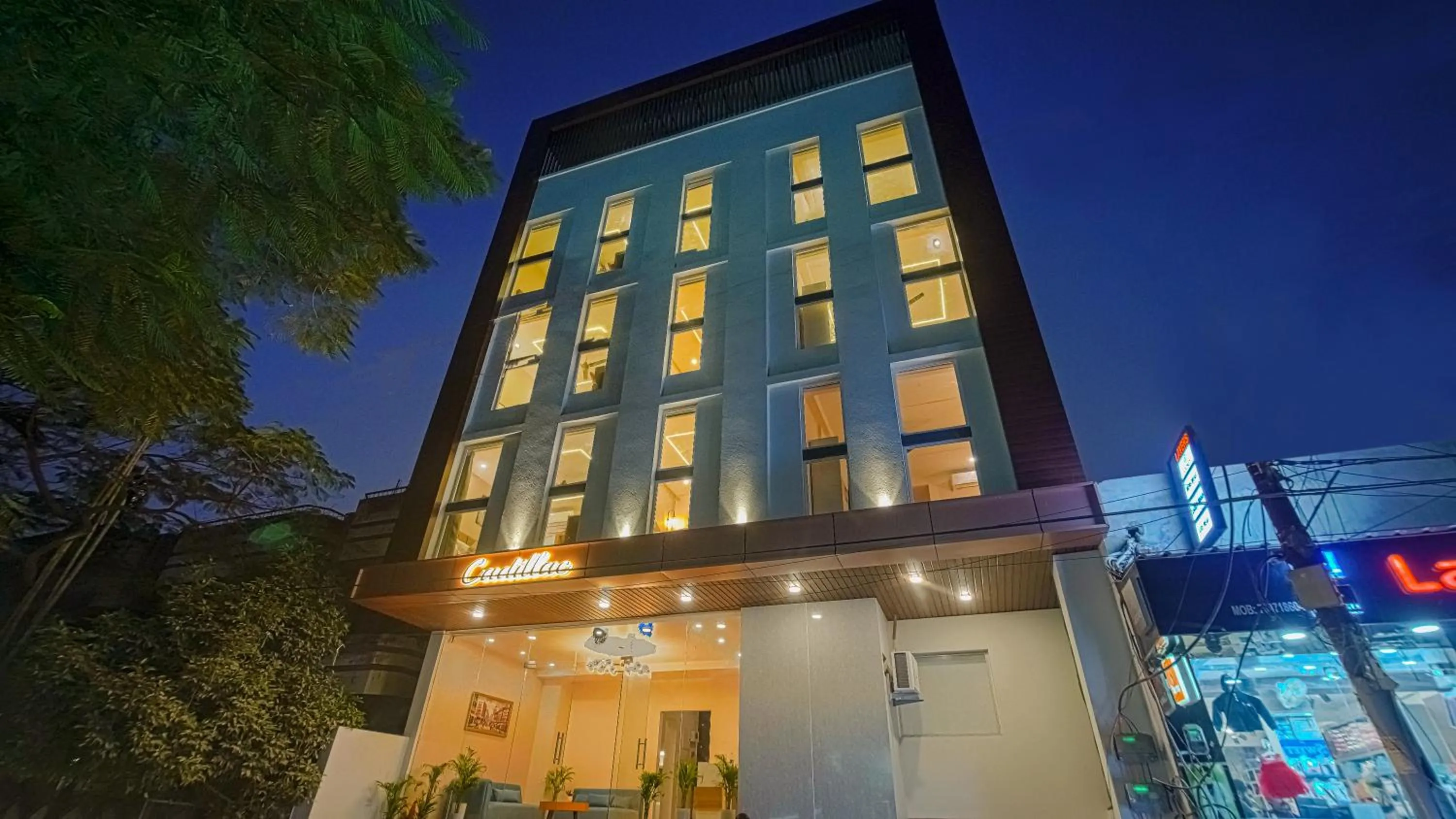 Facade/entrance in Perfectstayz Premium Varanasi