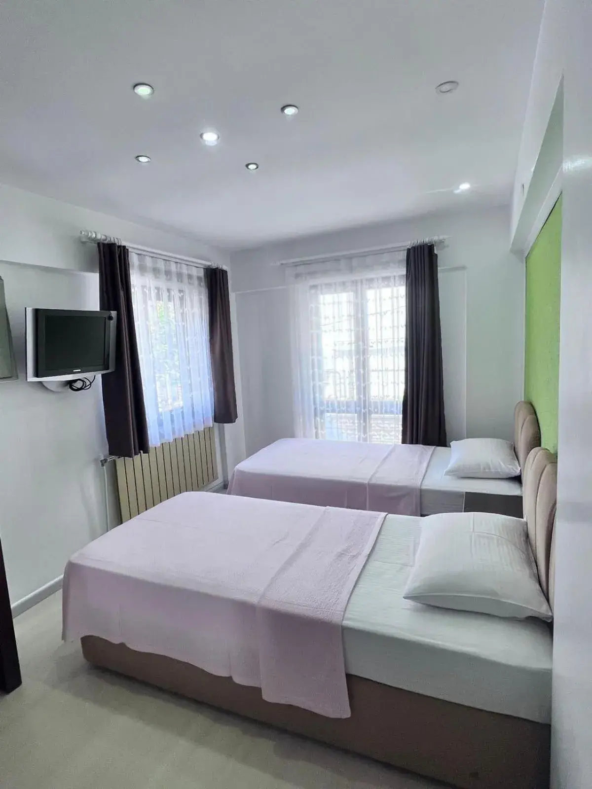 Double or Twin Room with Private Bathroom in Dardanos Pension Double or Twin Room with Private Bathroom in Dardanos Pension