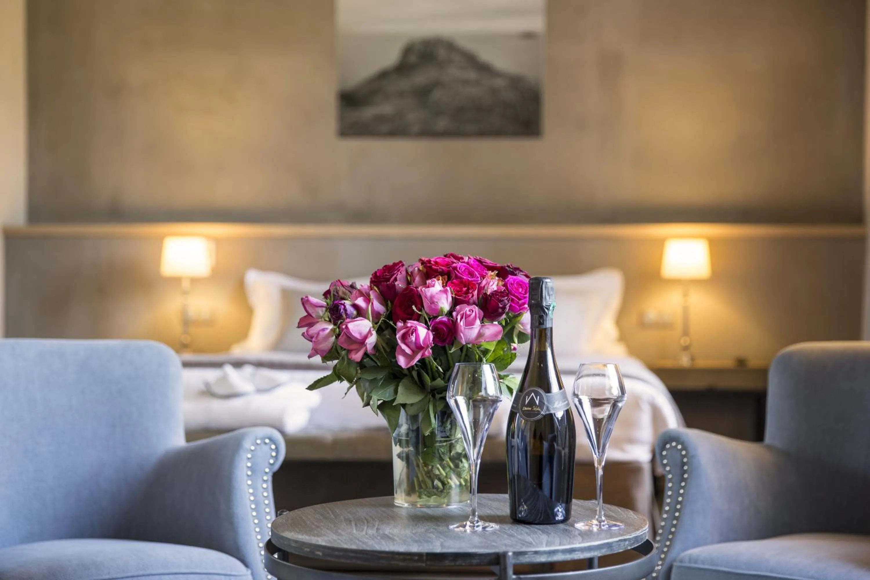 Alcoholic drinks in Hotel de L'Abbaye Le Tronchet - Handwritten Collection