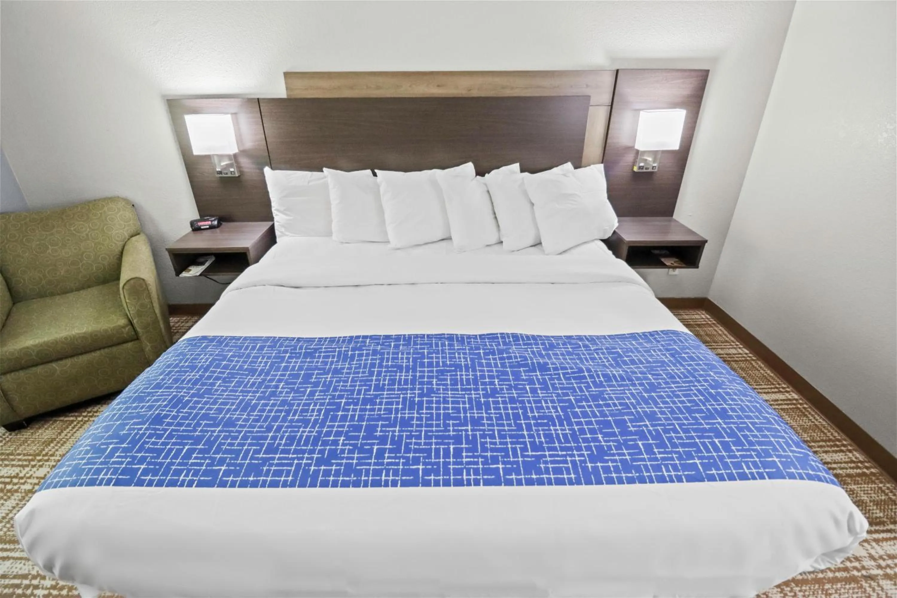 GrandStay Hotel & Suites Minocqua