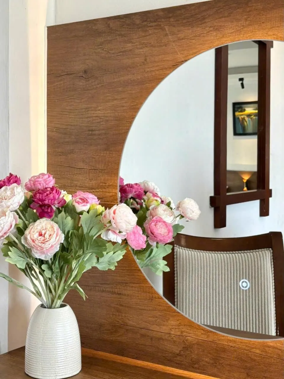 Decorative detail in Shine Hue Hotel 2