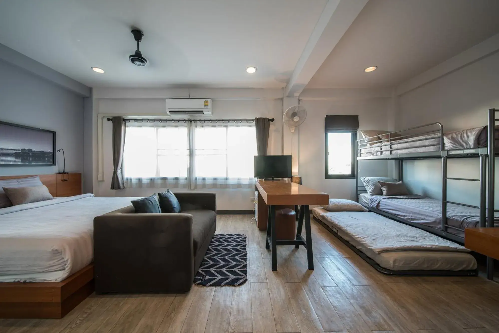 Family Room with Private Bathroom in Now Chiang Mai Family Room with Private Bathroom in Now Chiang Mai