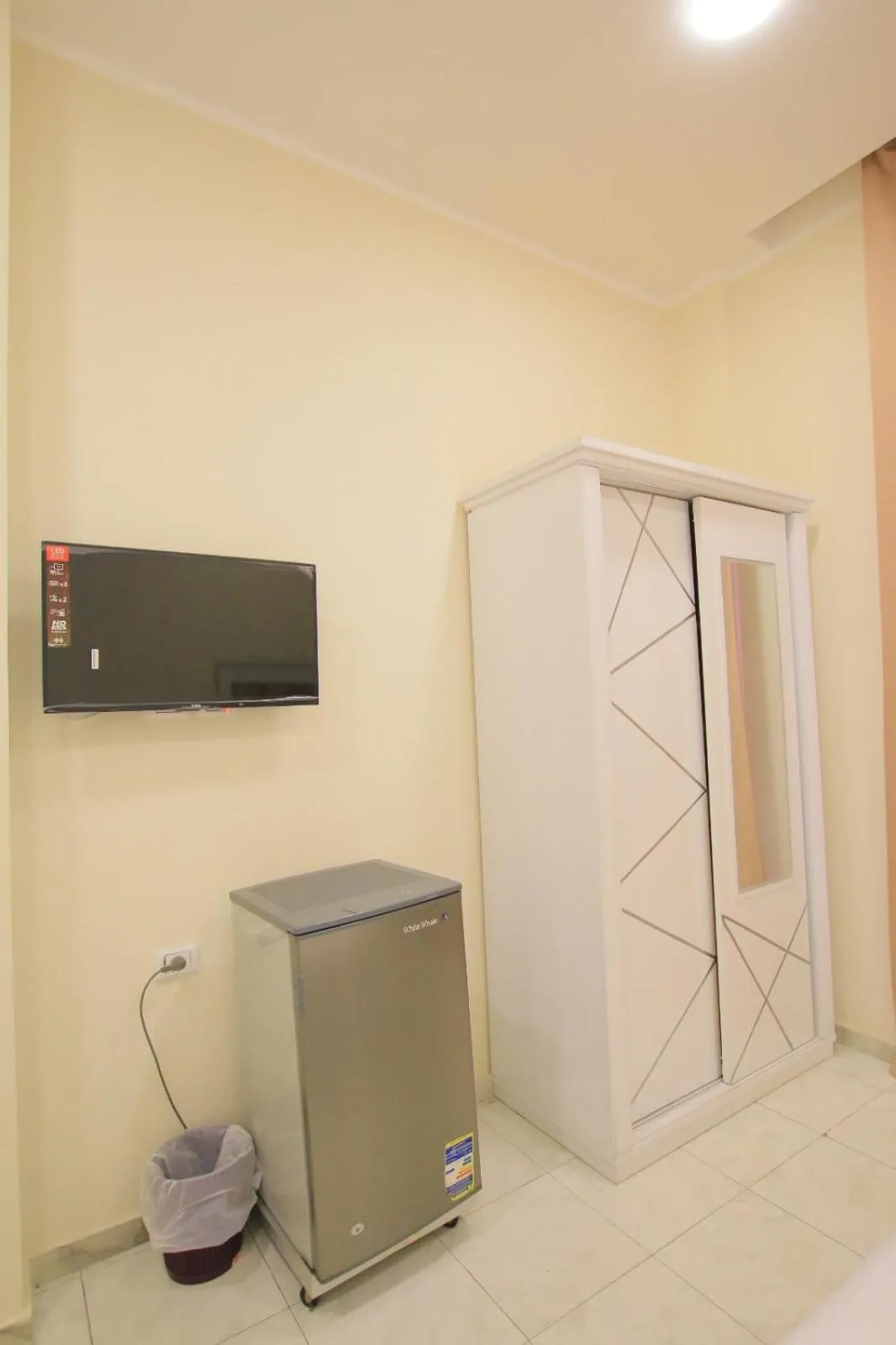 TV and multimedia in Cairo Crown Hotel