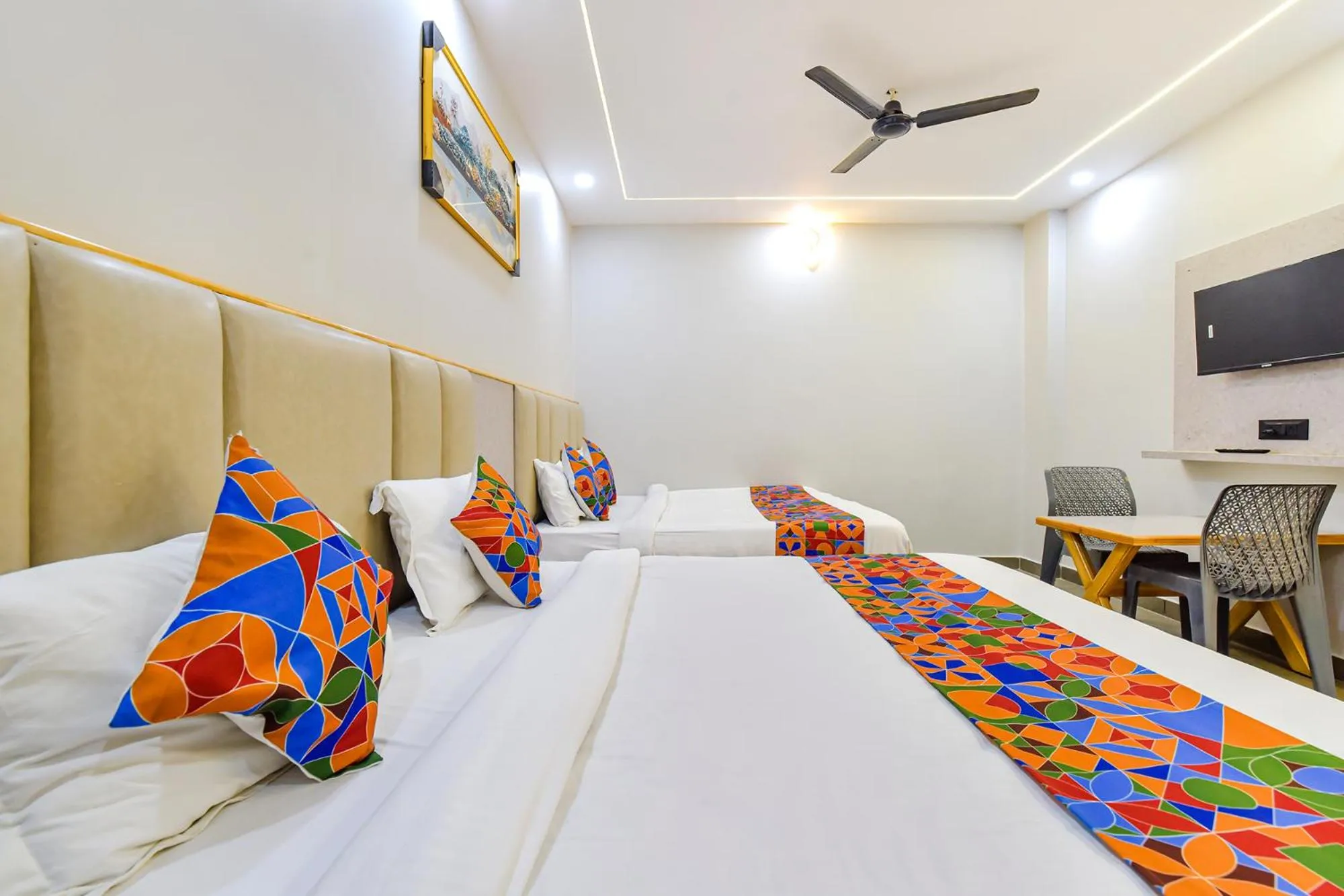 Bed in FabHotel Heaven Palace