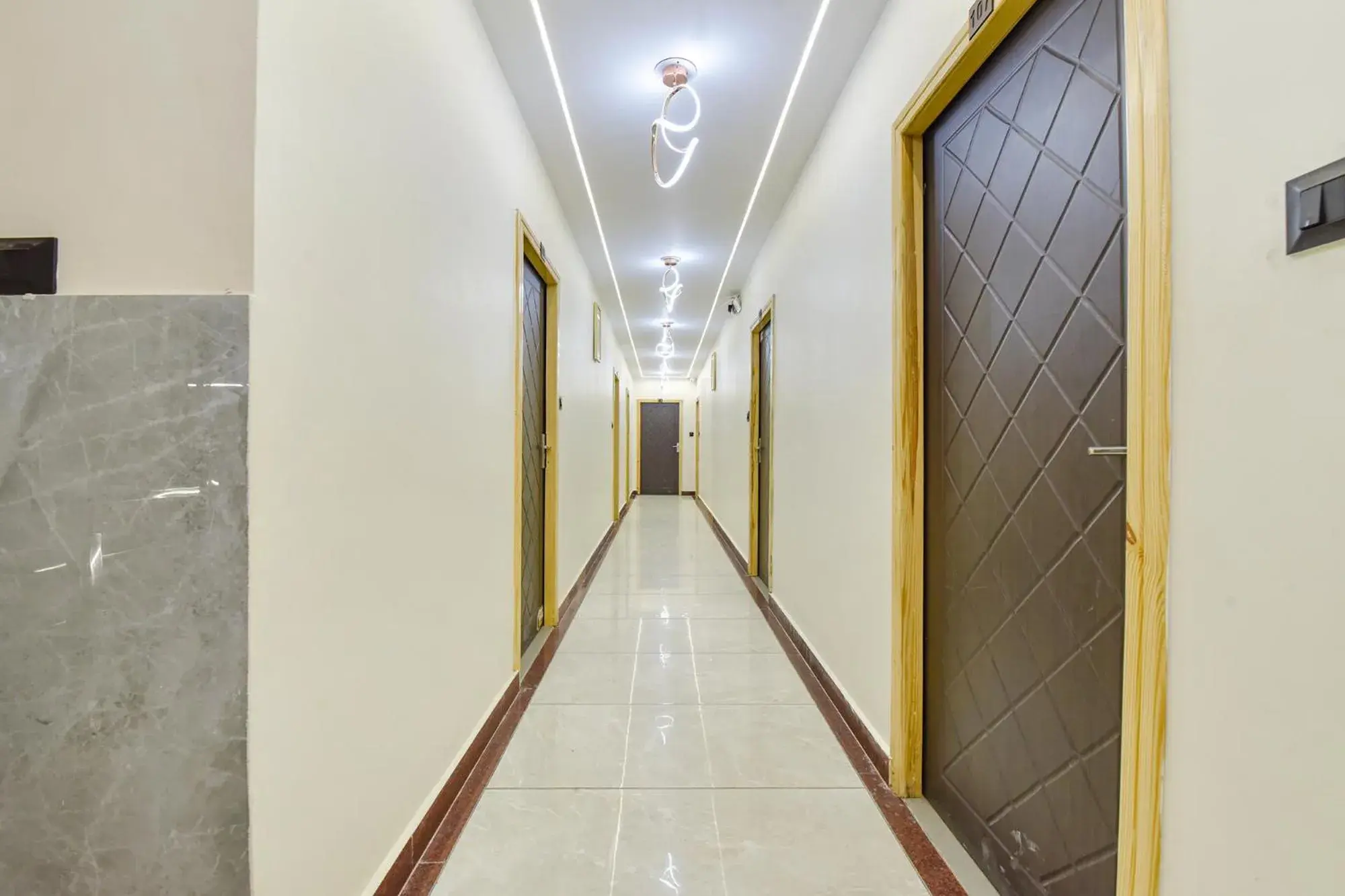 Lobby or reception in FabHotel Heaven Palace Lobby or reception in FabHotel Heaven Palace