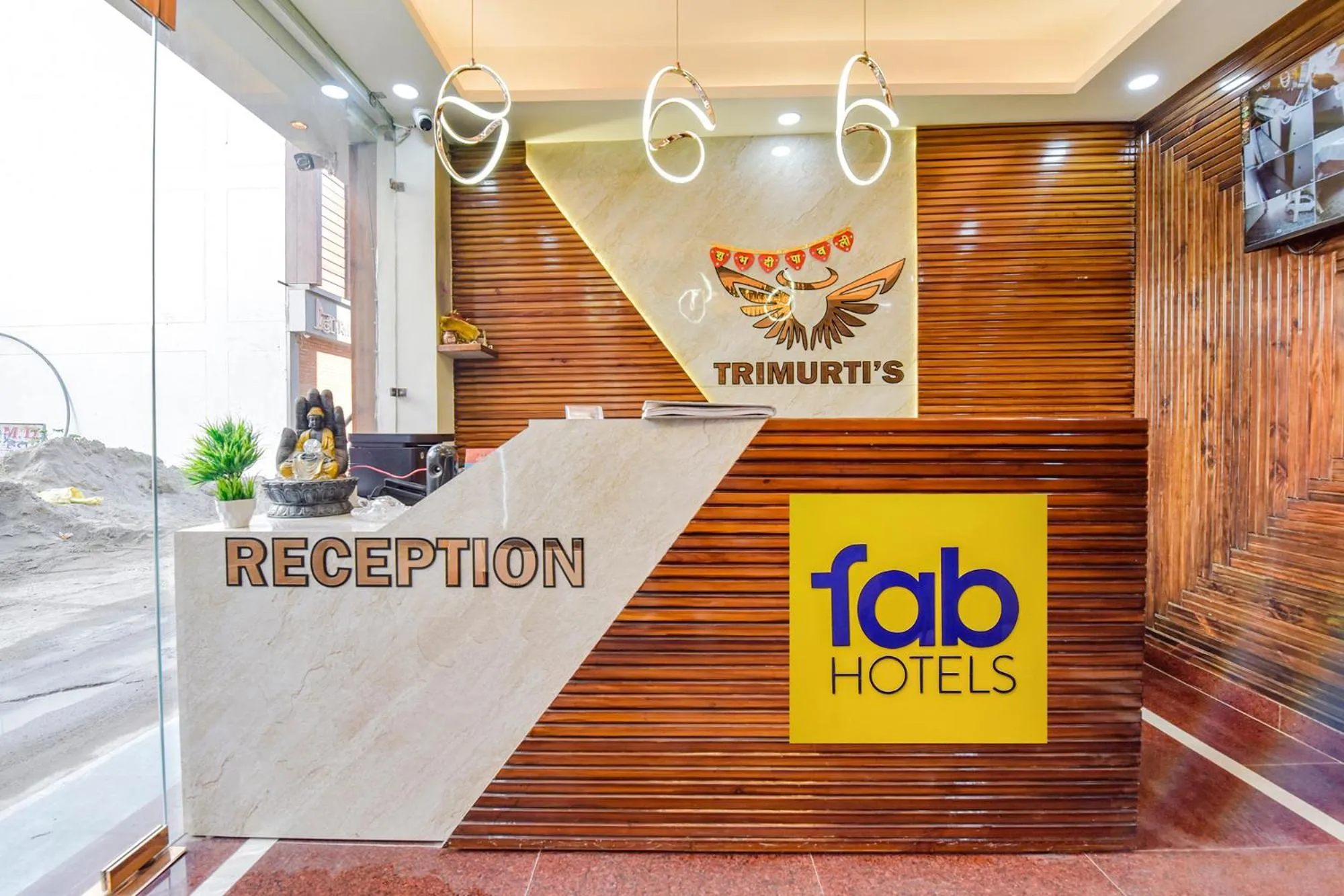 Lobby or reception in FabHotel Heaven Palace