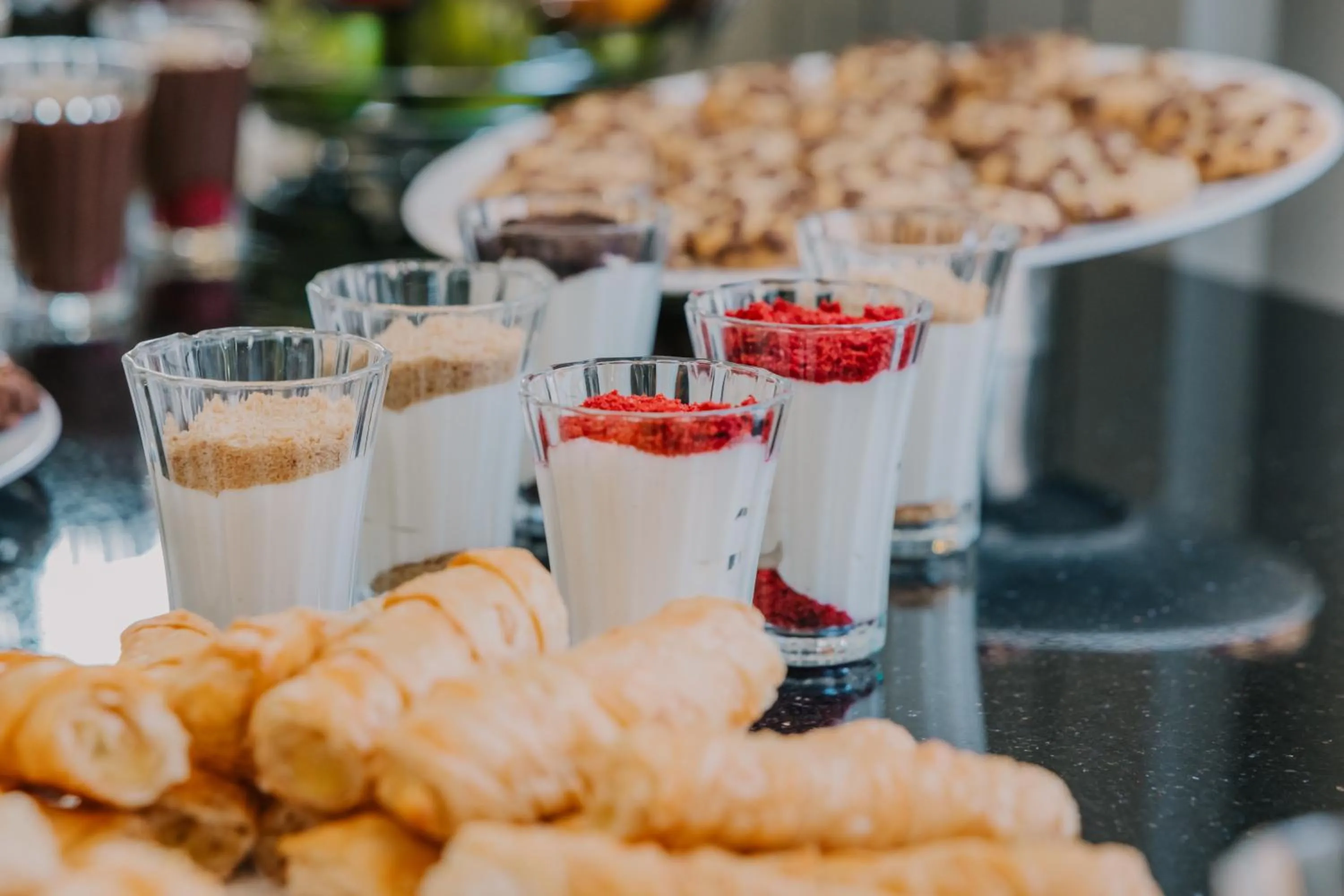 Food and drinks in VE Hotels Adakale