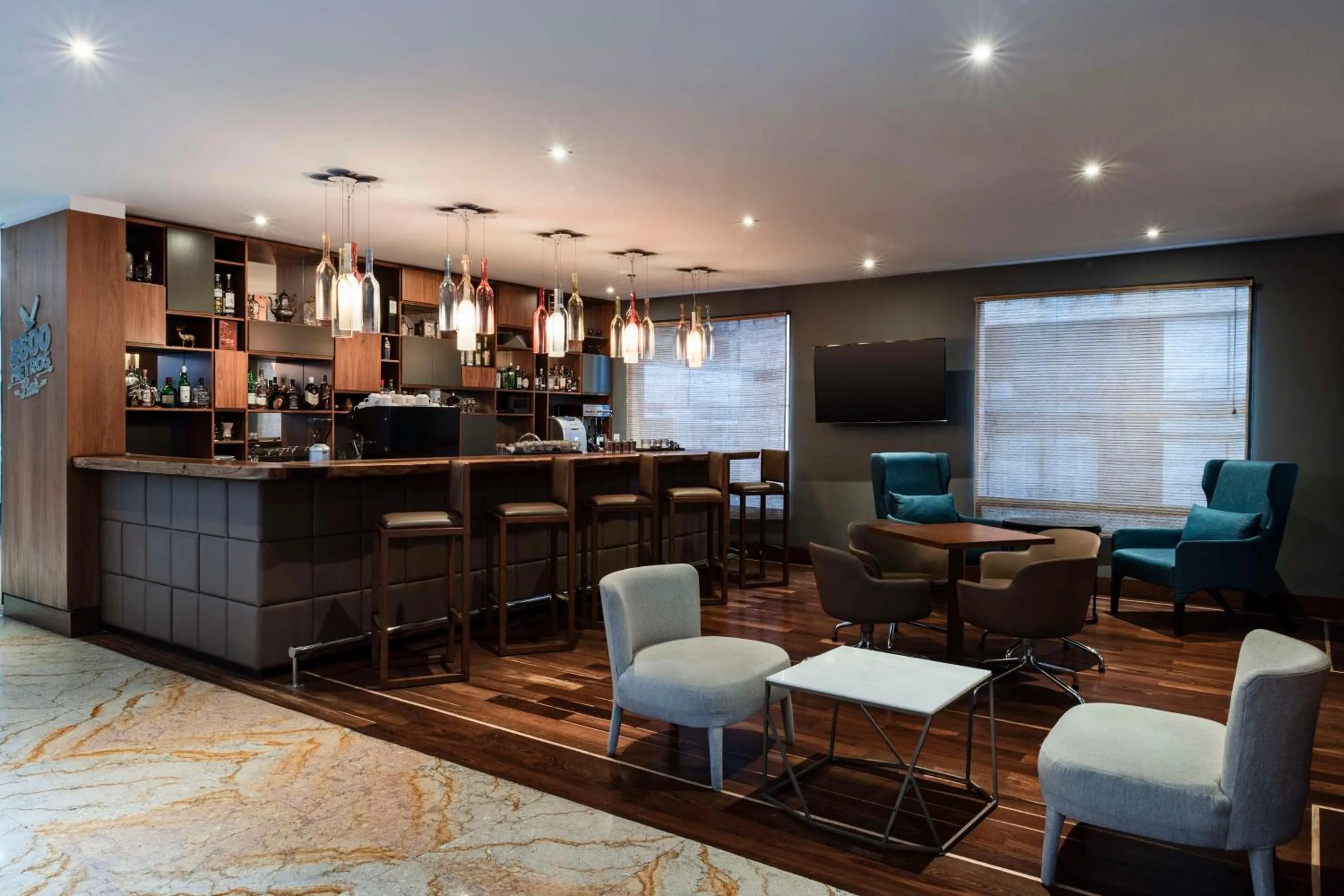 Lounge or bar in Doubletree By Hilton Bogota Calle 100,Co