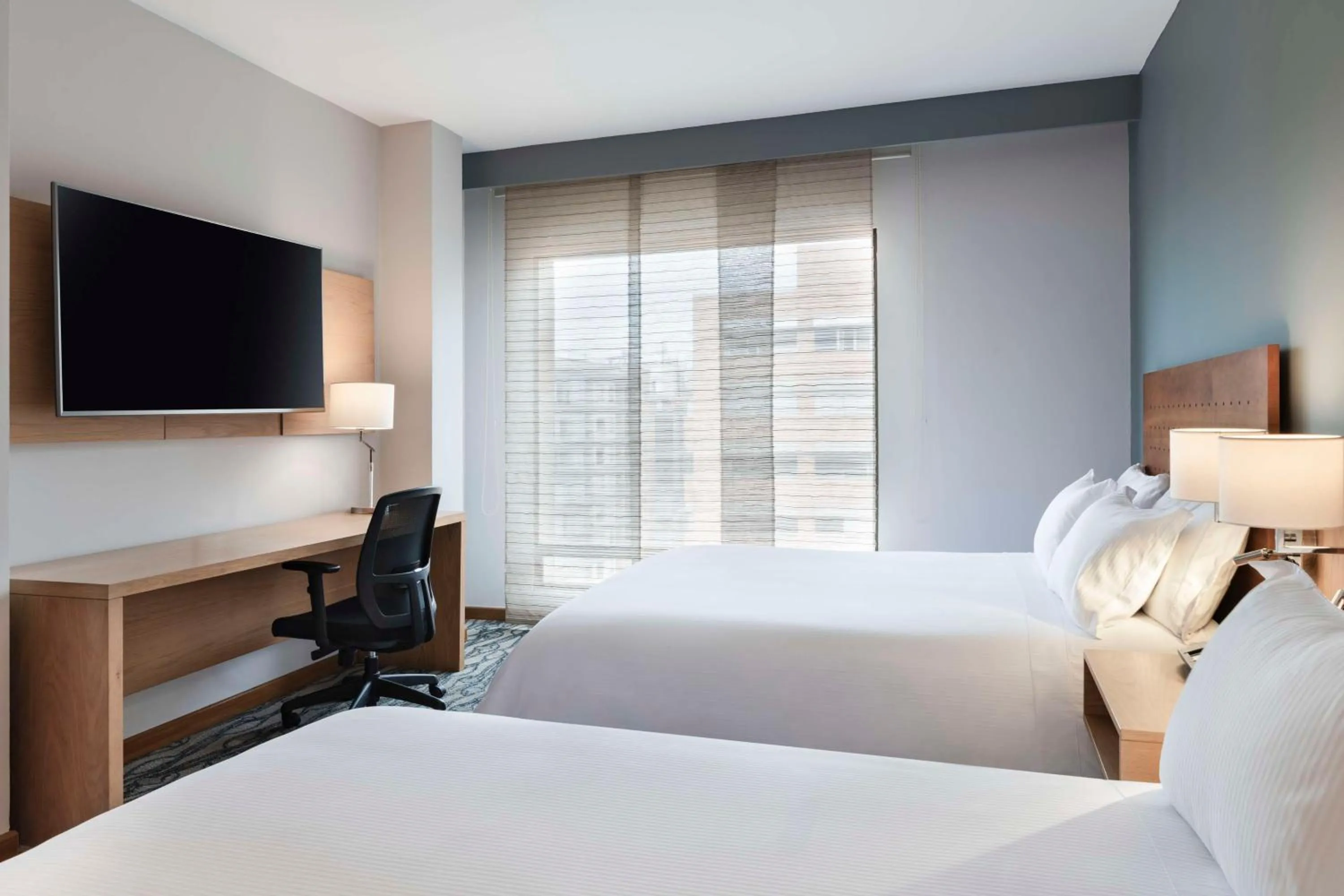 Bedroom, Bed in Doubletree By Hilton Bogota Calle 100,Co