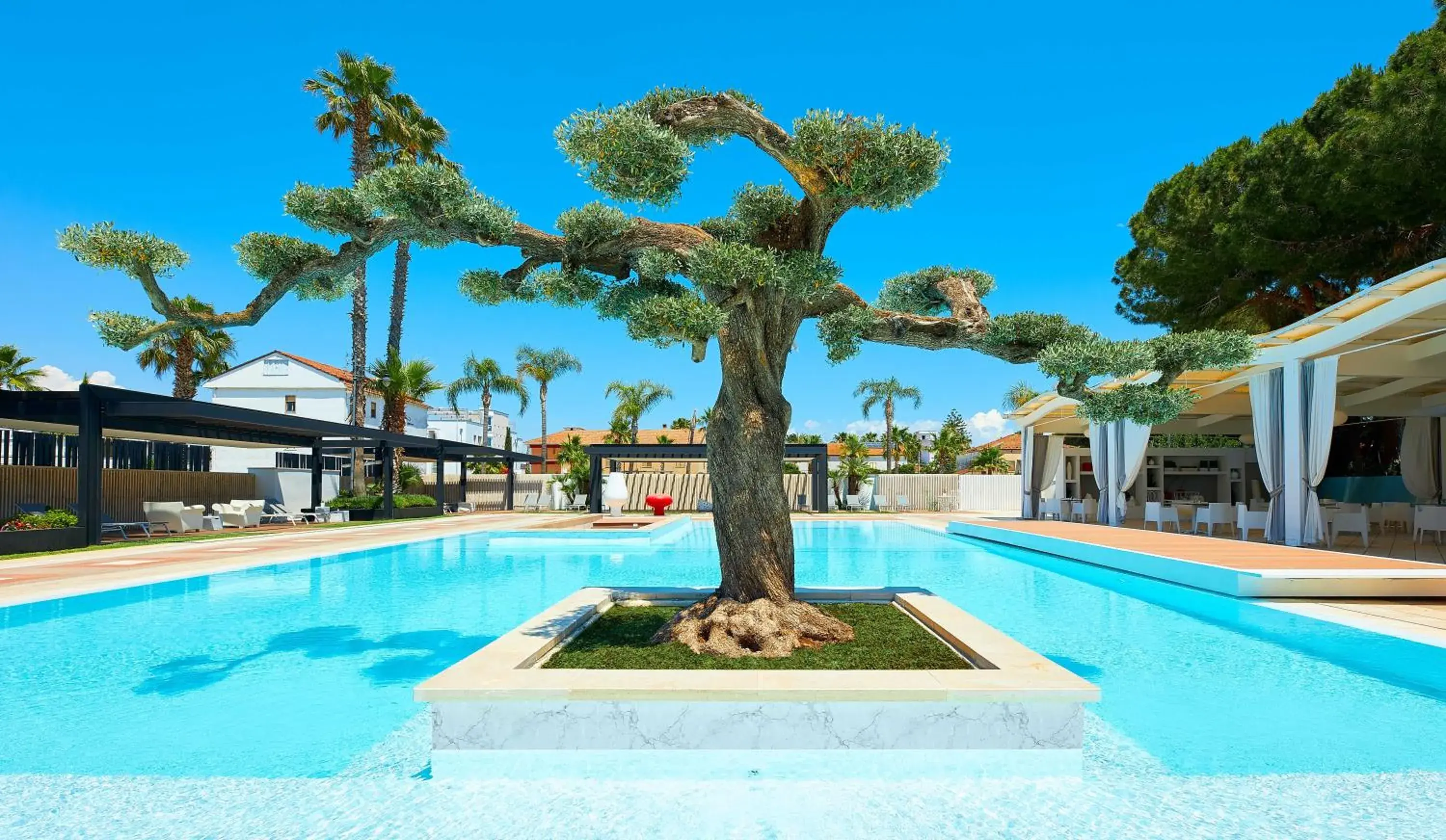 Swimming pool in Hotel Cerere Swimming pool in Hotel Cerere