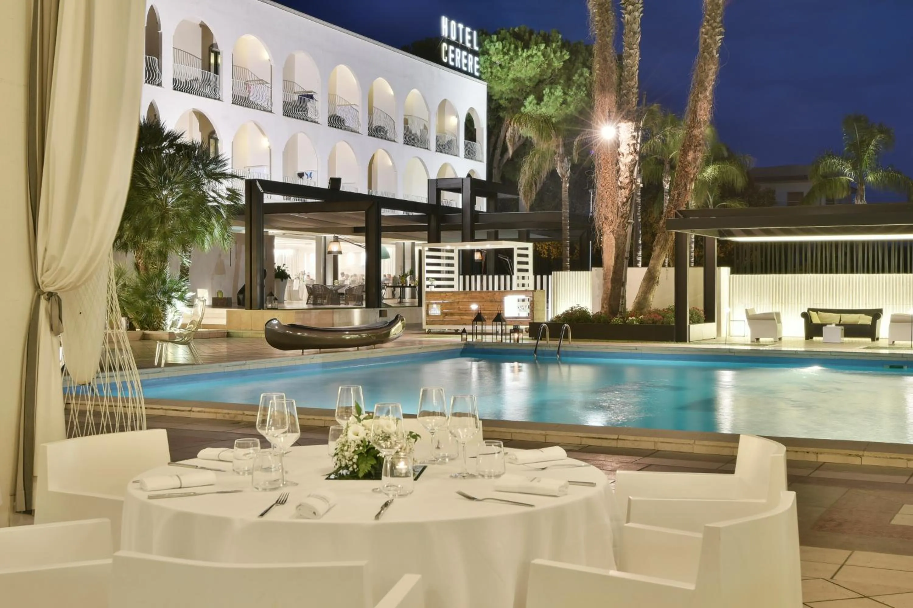 Restaurant/places to eat in Hotel Cerere