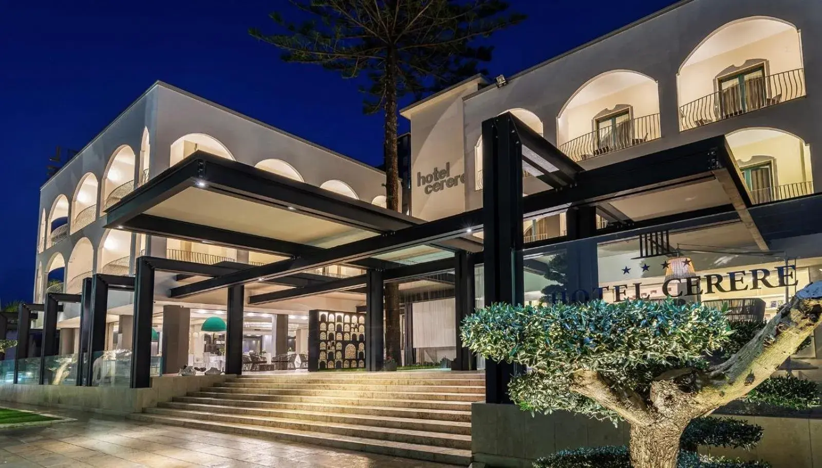 Facade/entrance in Hotel Cerere Facade/entrance in Hotel Cerere